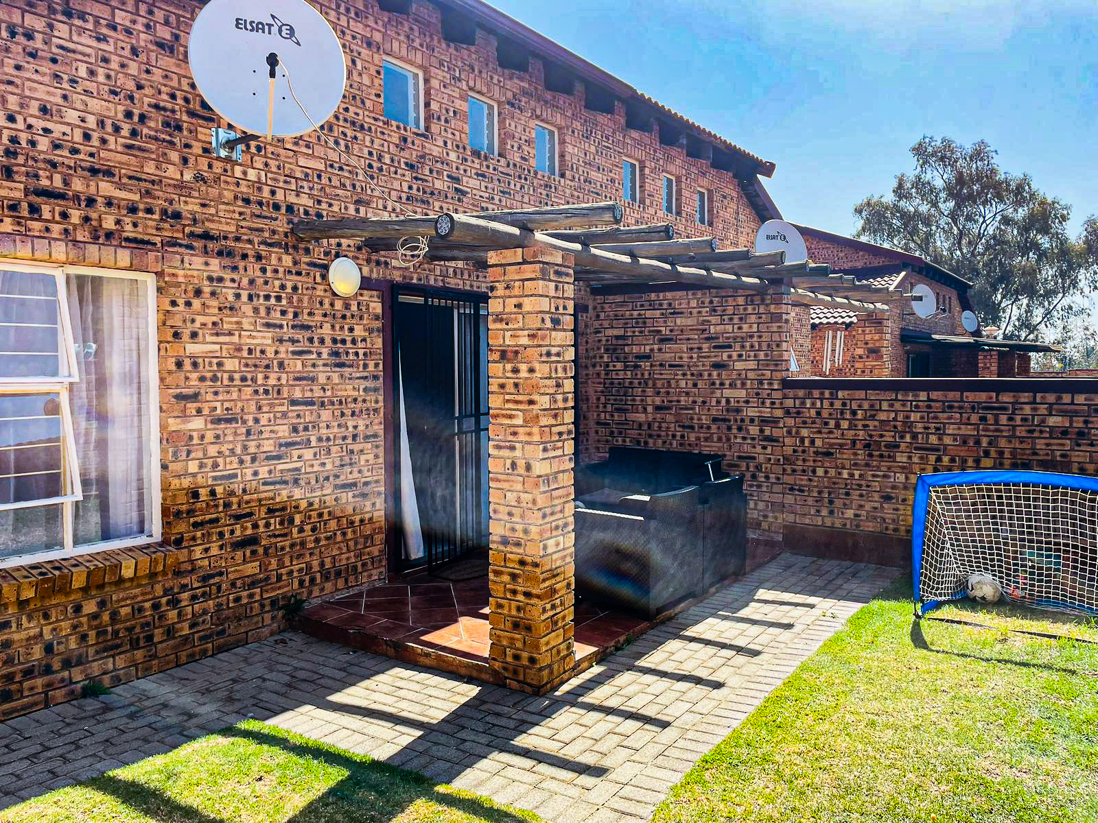 2 Bedroom Property for Sale in Honeydew Gauteng