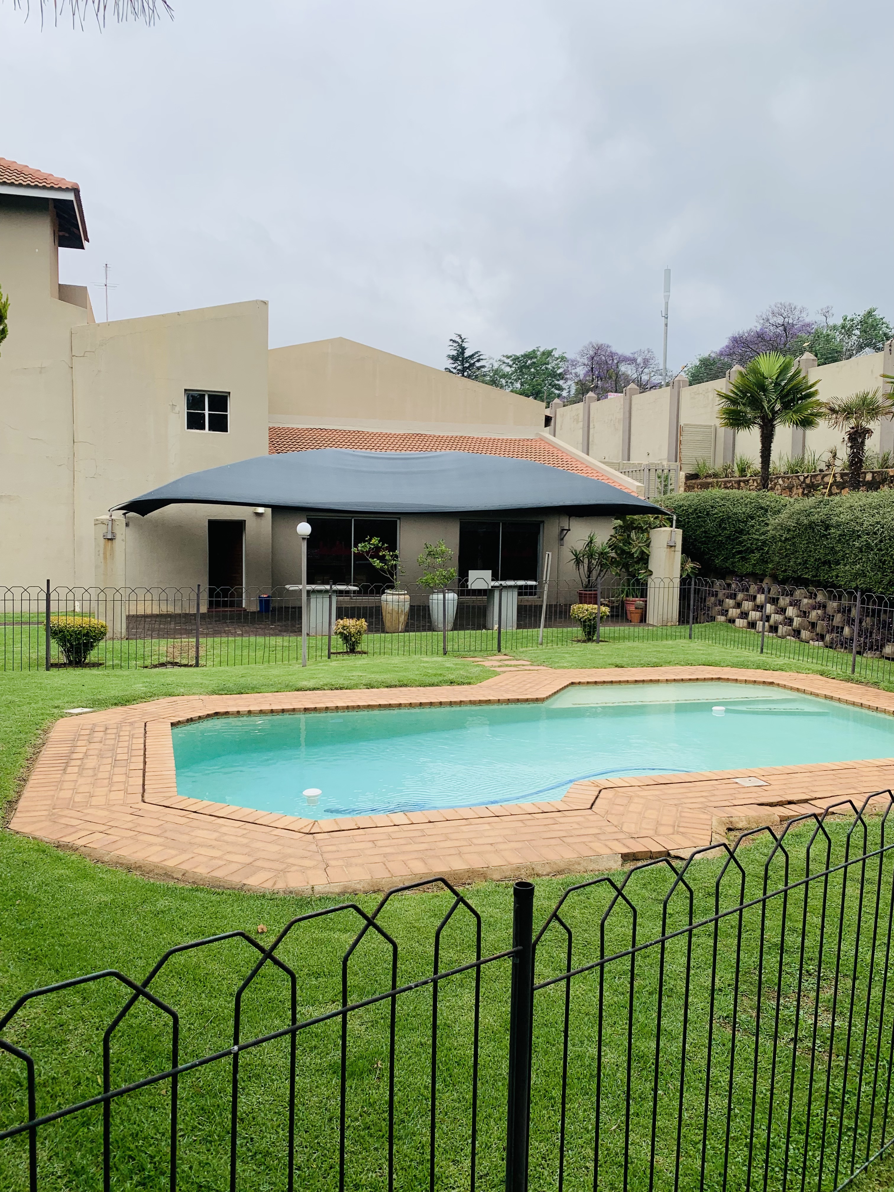 To Let 1 Bedroom Property for Rent in Melville Gauteng