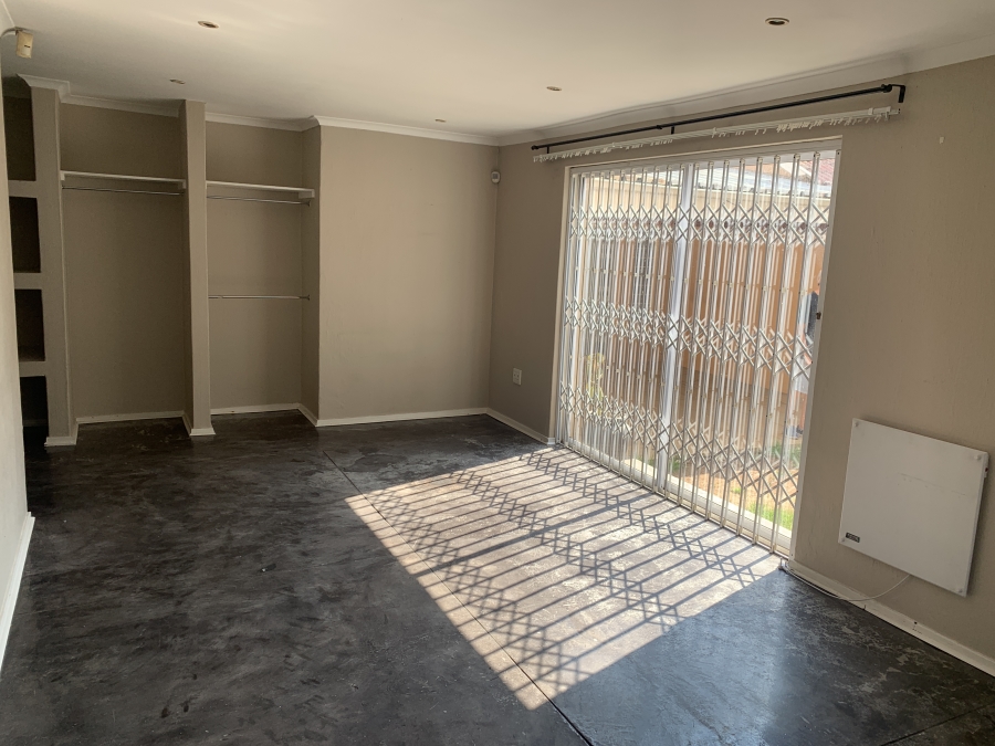 Commercial Property for Sale in Parkmore Gauteng