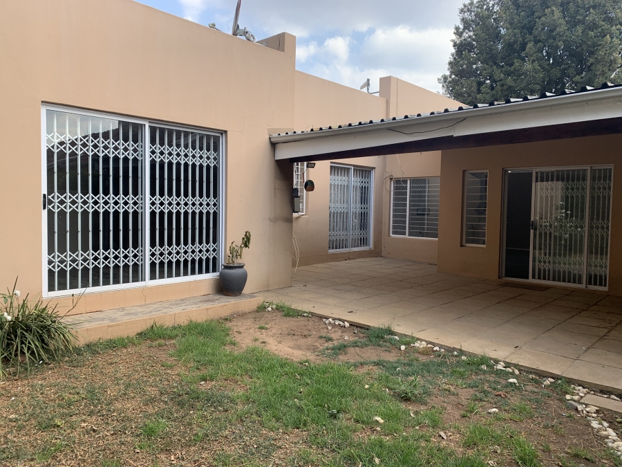 Commercial Property for Sale in Parkmore Gauteng