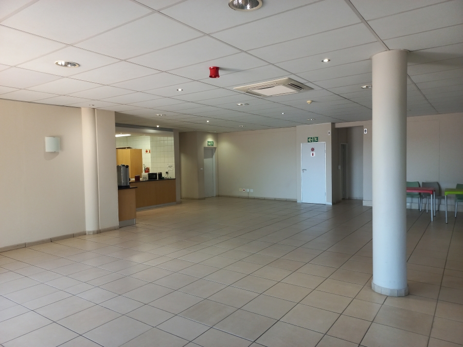 To Let commercial Property for Rent in Linbro Park Gauteng