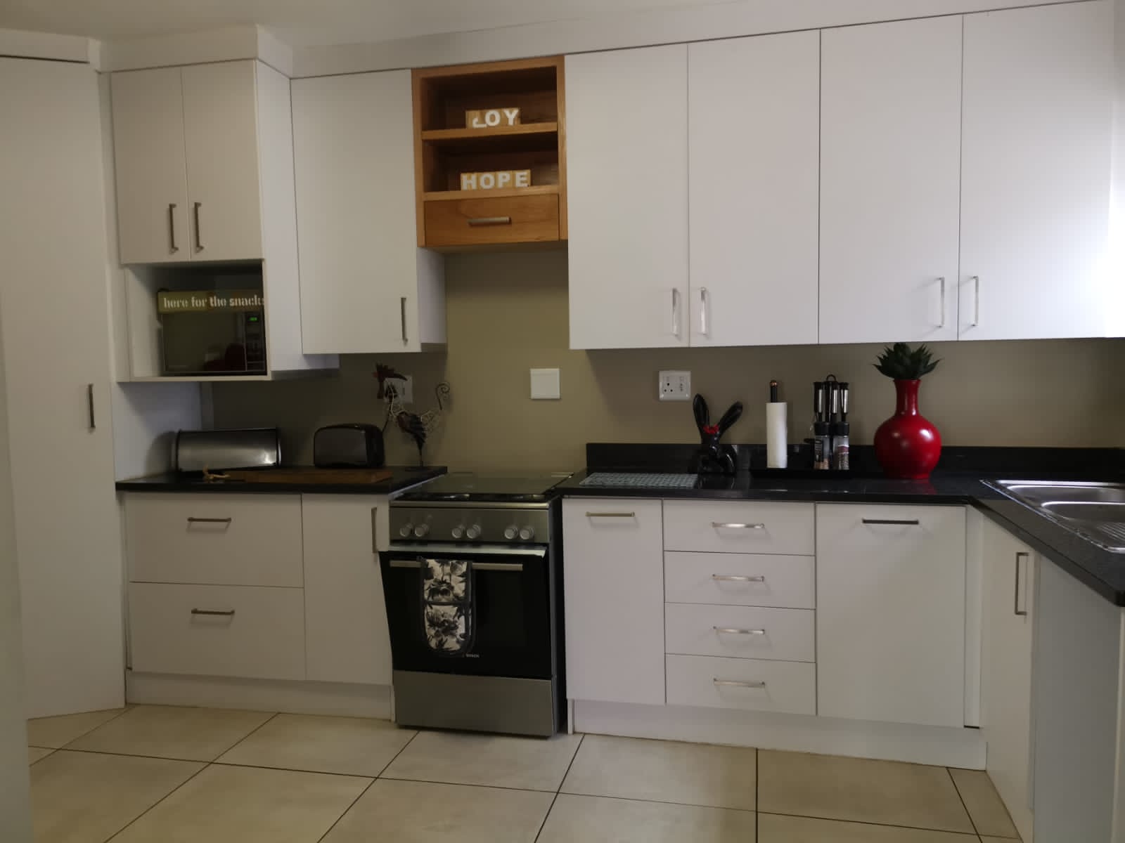 3 Bedroom Property for Sale in Kenleaf Gauteng