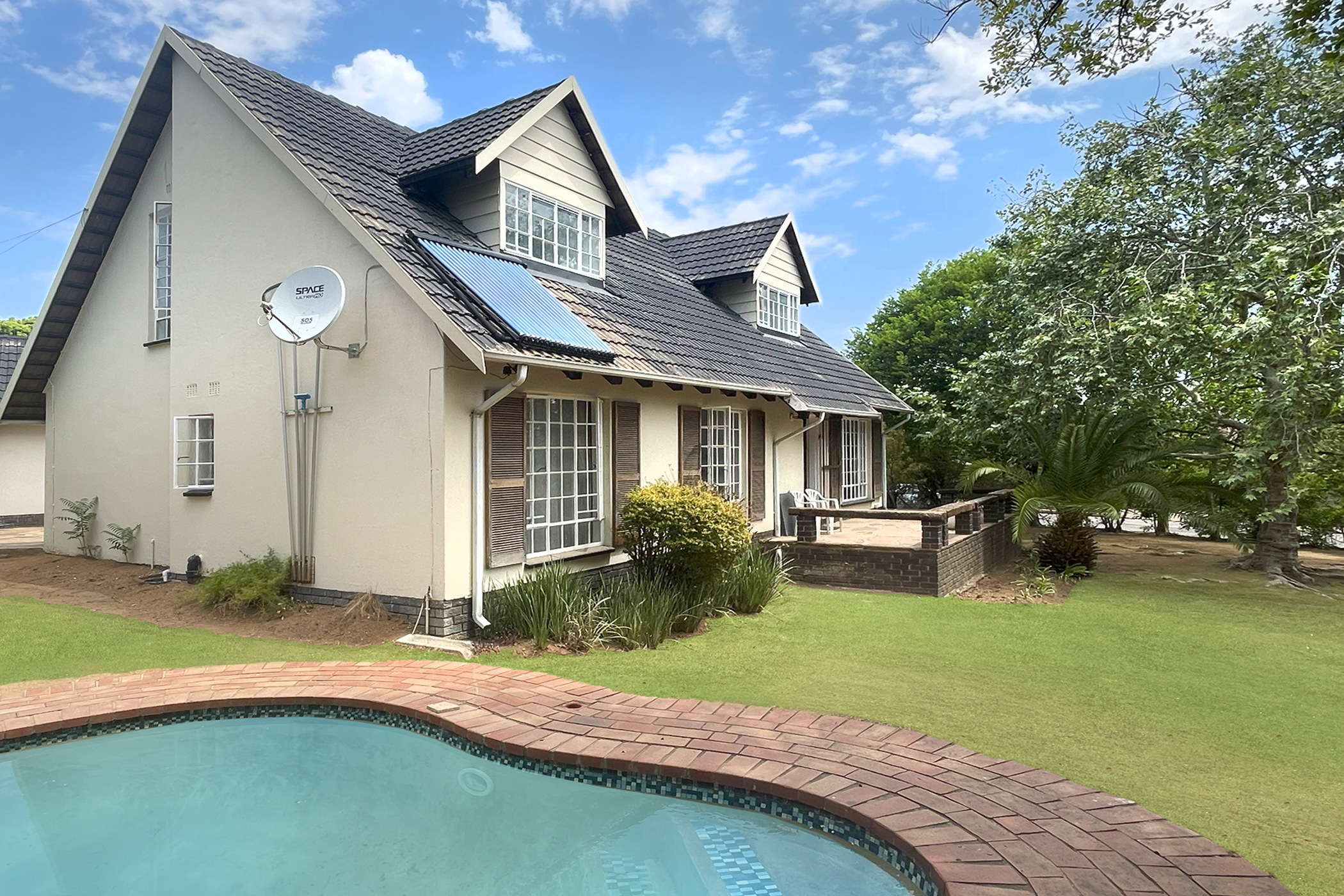 3 Bedroom Property for Sale in Vorna Valley Gauteng