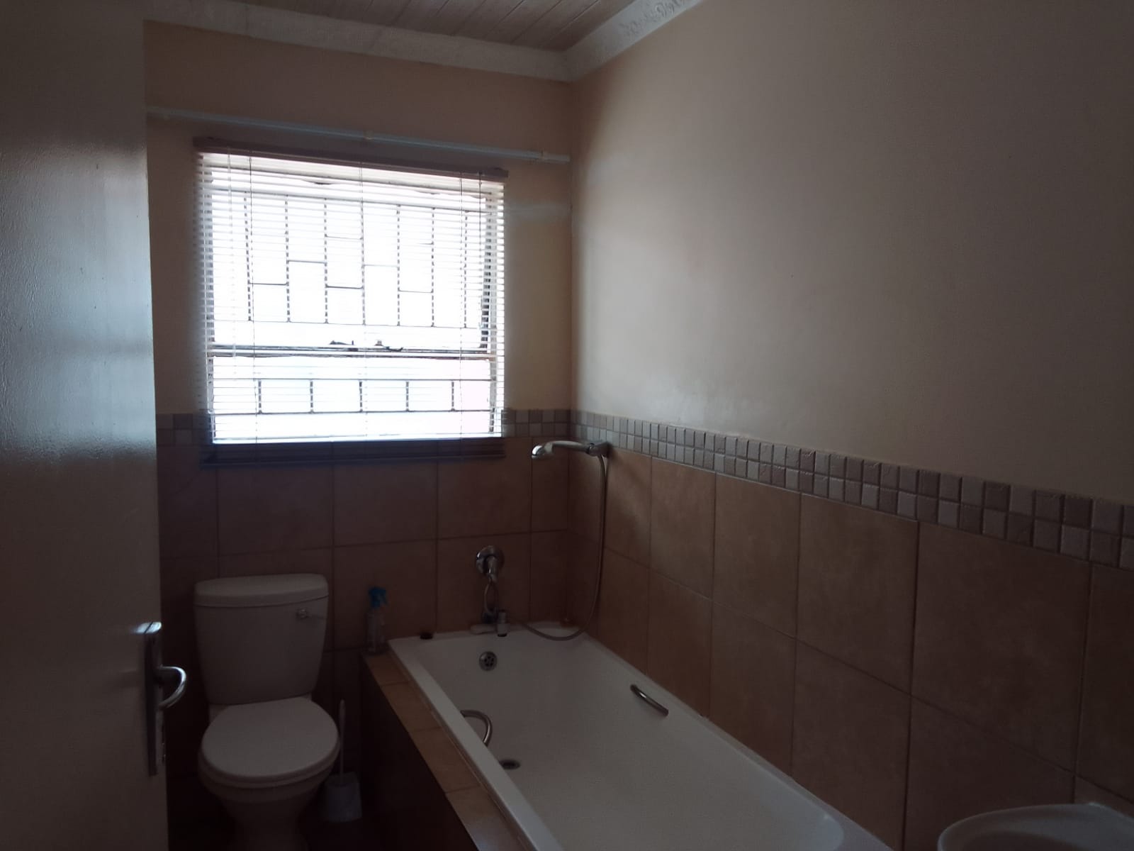 3 Bedroom Property for Sale in Pinehaven Gauteng