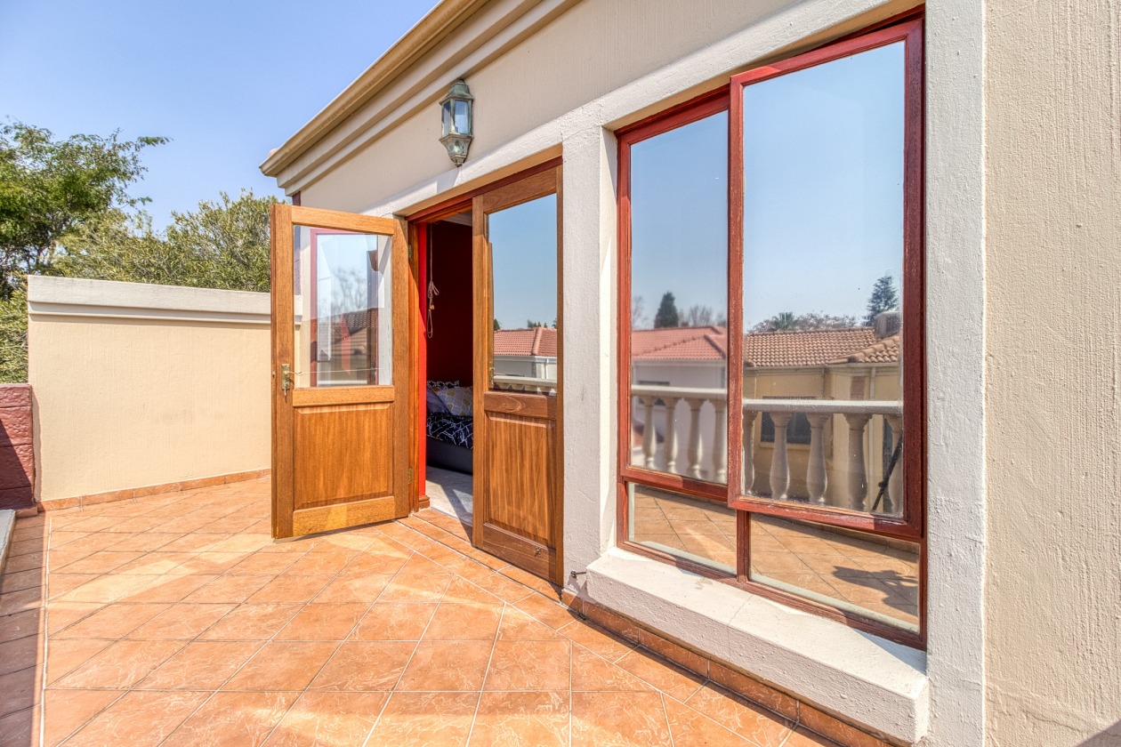 4 Bedroom Property for Sale in Beverley Gauteng