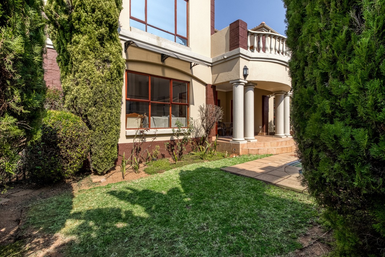 4 Bedroom Property for Sale in Beverley Gauteng