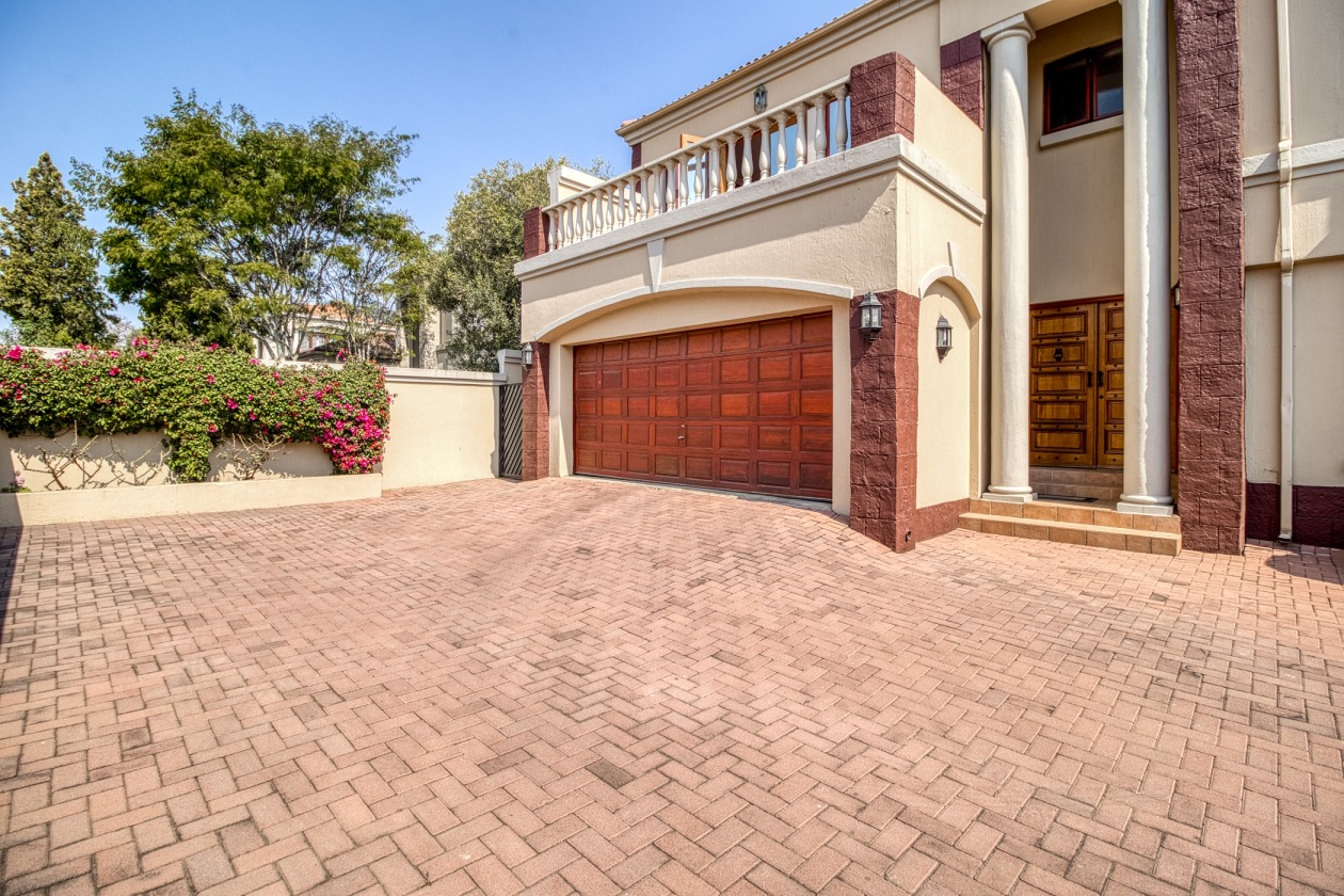 4 Bedroom Property for Sale in Beverley Gauteng