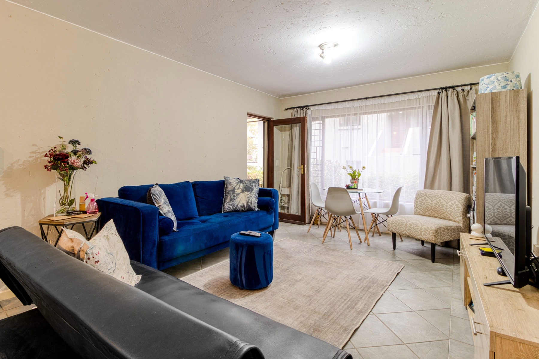 1 Bedroom Property for Sale in Lonehill Gauteng