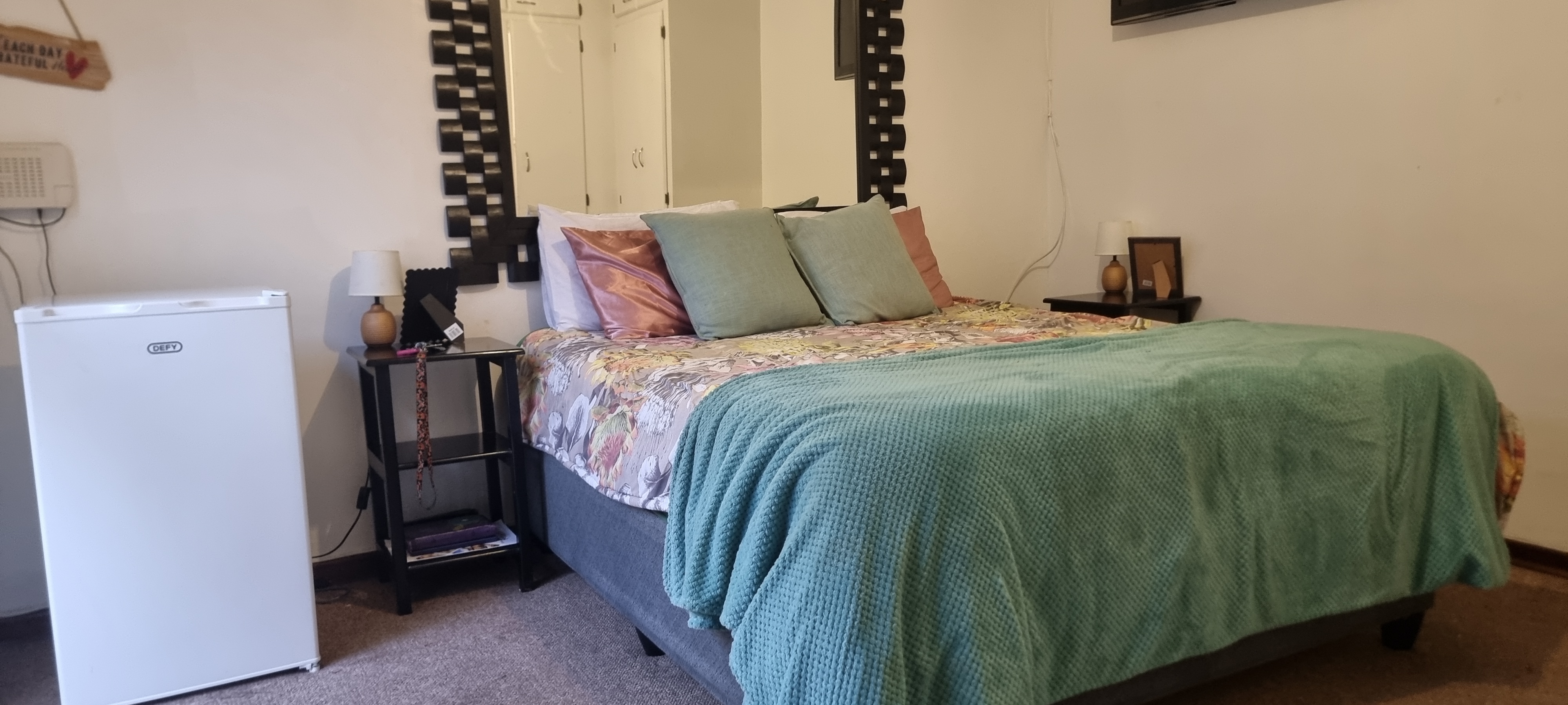3 Bedroom Property for Sale in Radiokop Gauteng
