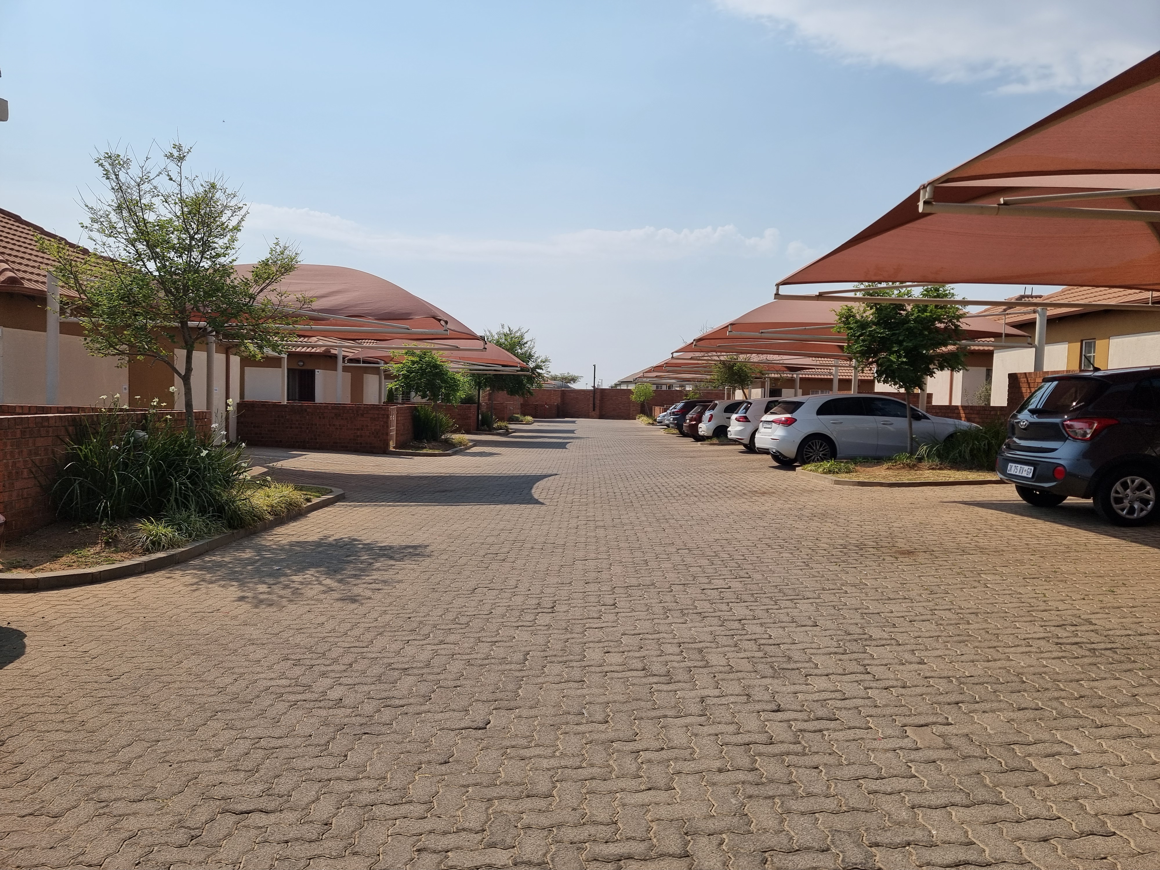 2 Bedroom Property for Sale in The Reeds Gauteng