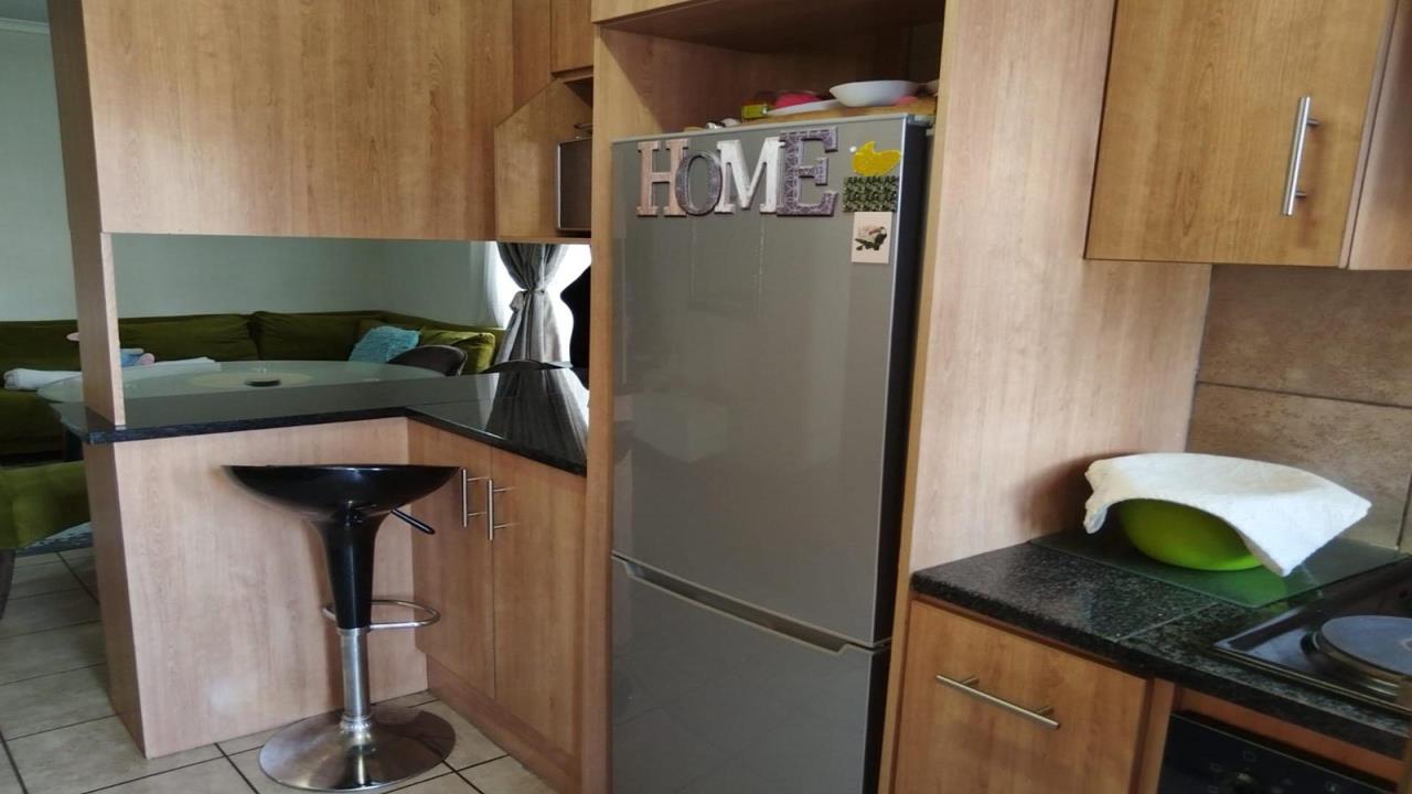 3 Bedroom Property for Sale in Olievenhoutbosch Gauteng