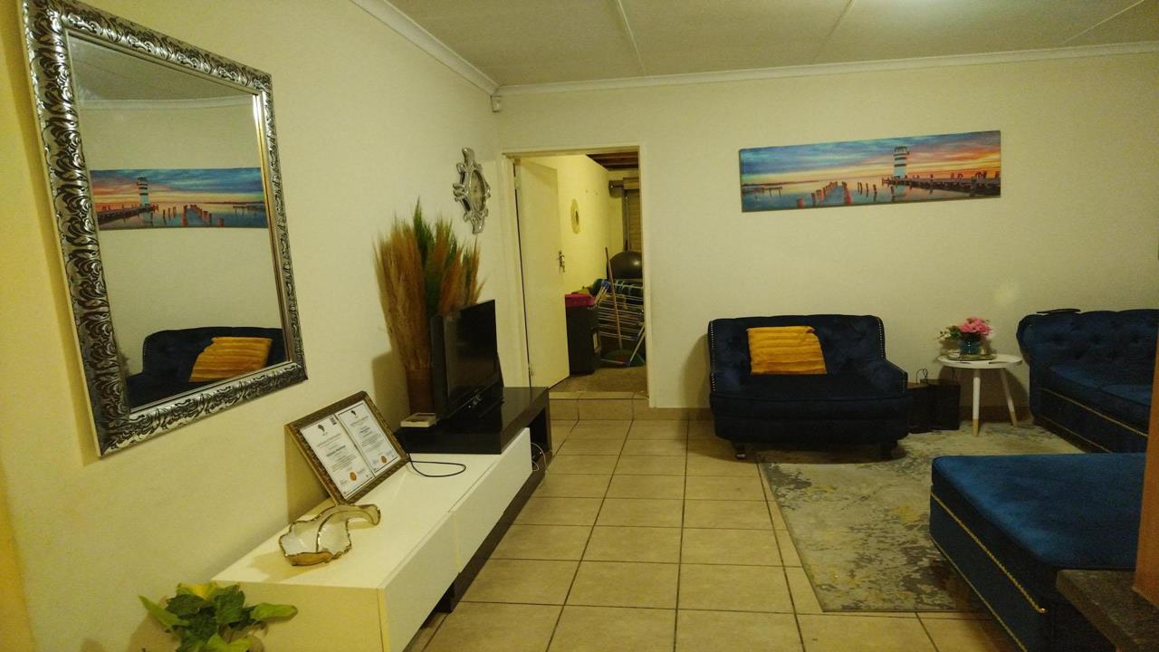 3 Bedroom Property for Sale in Olievenhoutbosch Gauteng