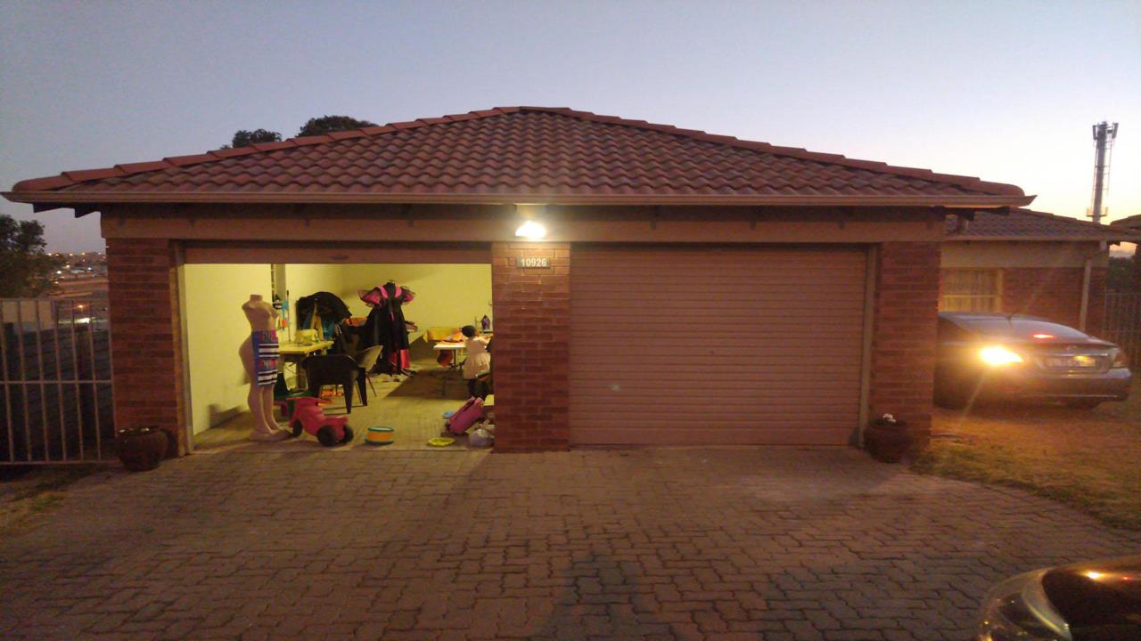 3 Bedroom Property for Sale in Olievenhoutbosch Gauteng