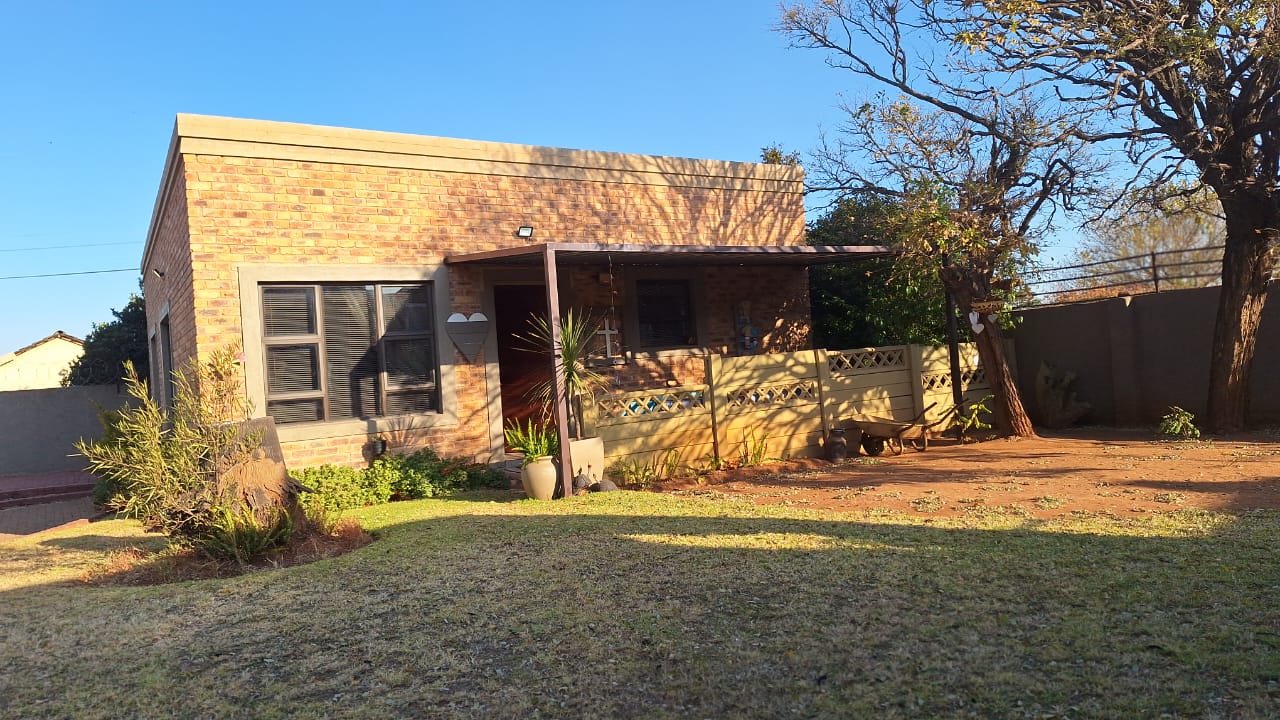 3 Bedroom Property for Sale in Elspark Gauteng