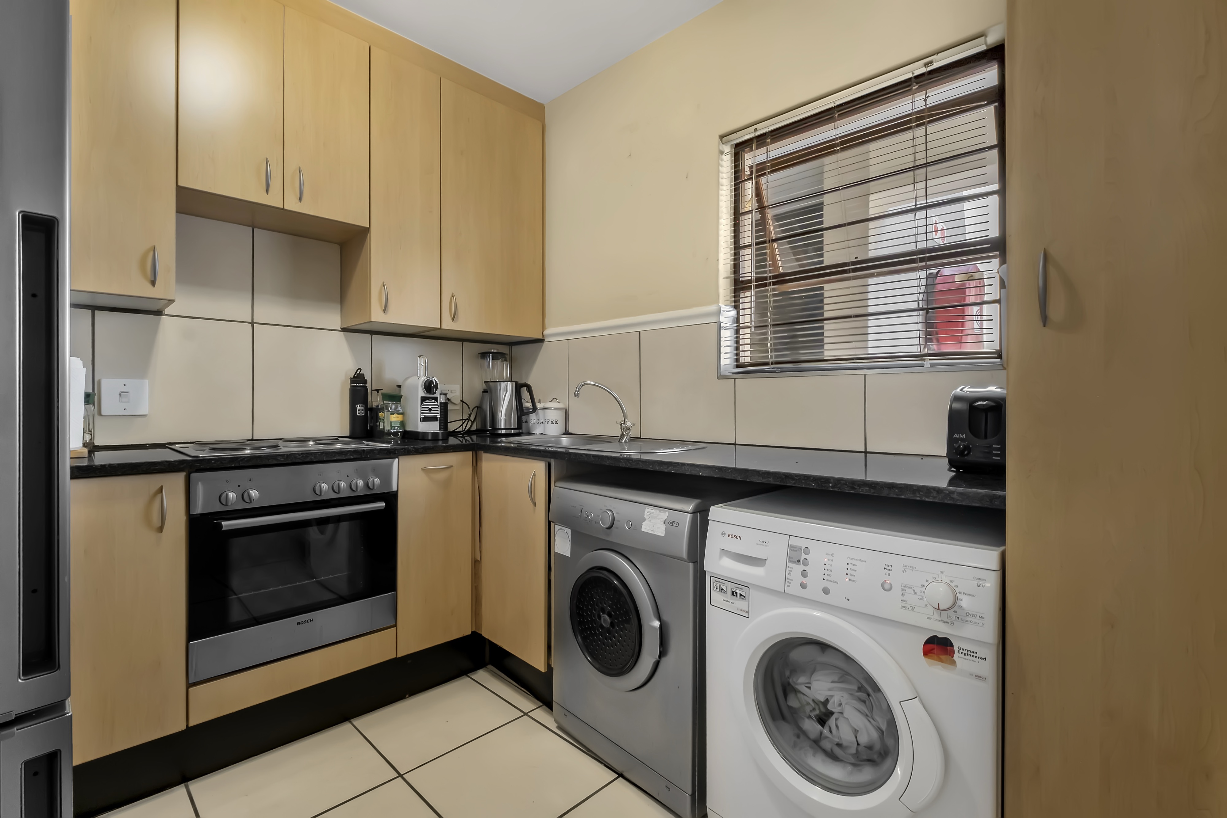 1 Bedroom Property for Sale in Atholl Gauteng