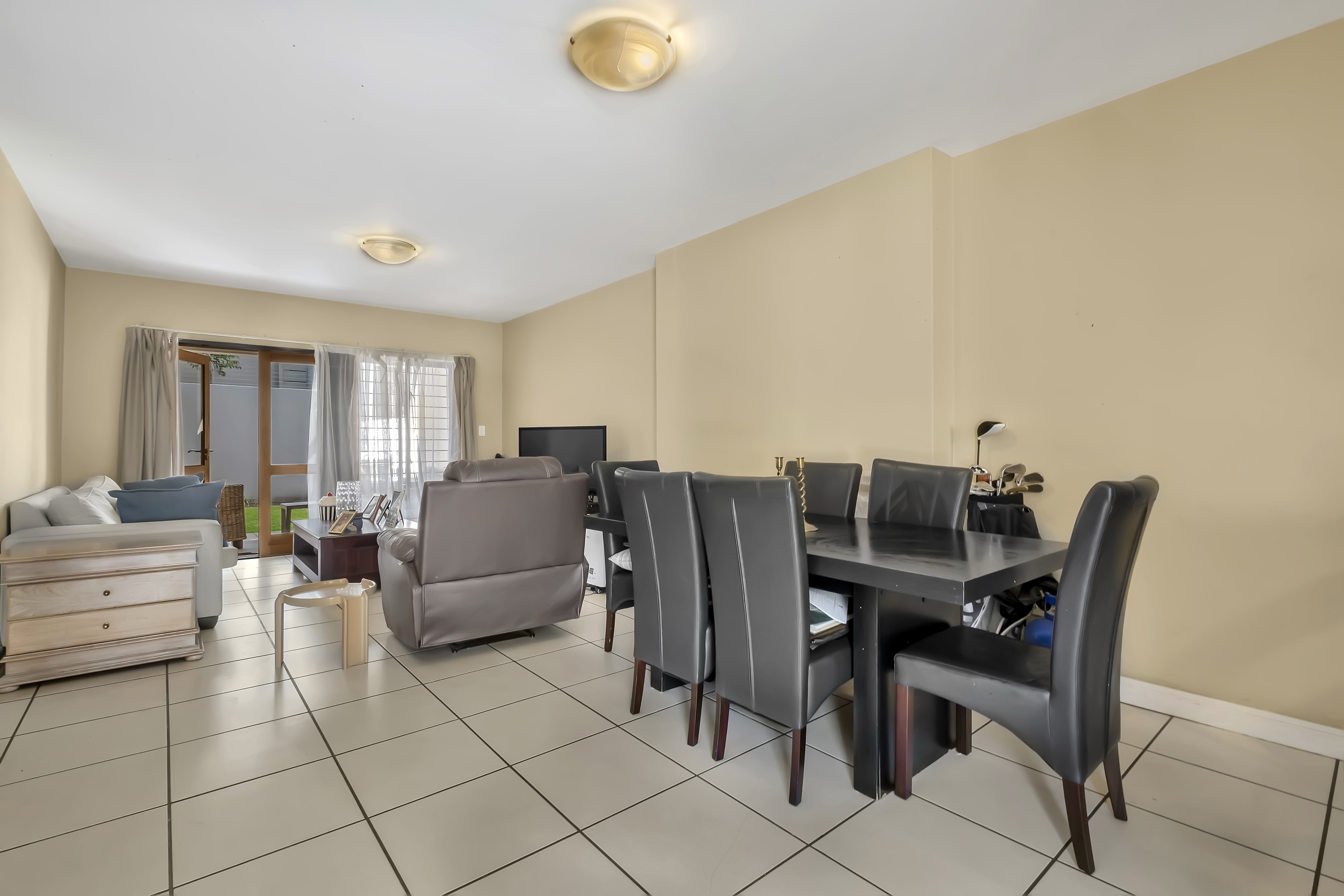 1 Bedroom Property for Sale in Atholl Gauteng