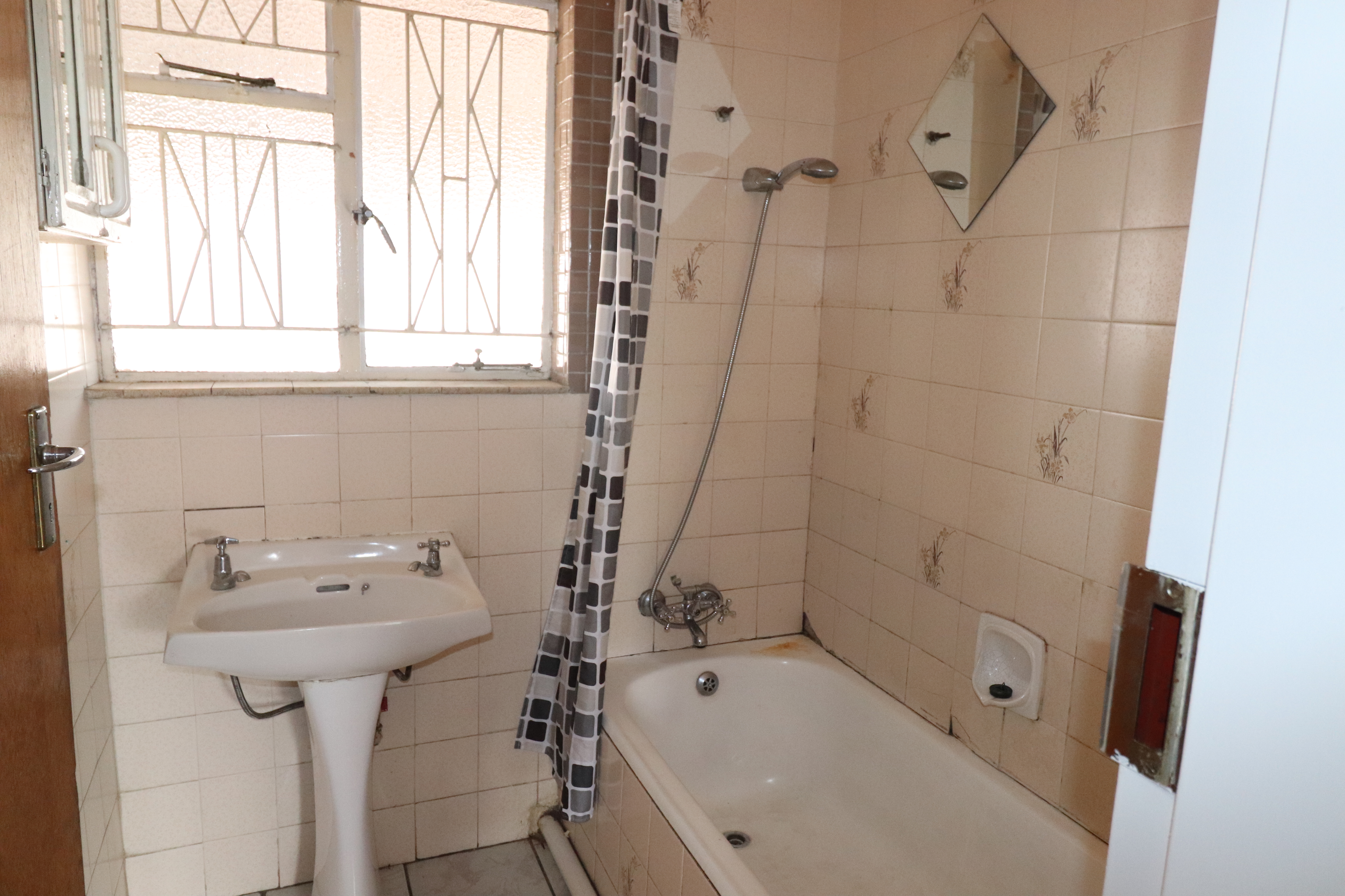 To Let 3 Bedroom Property for Rent in Kempton Park West Gauteng