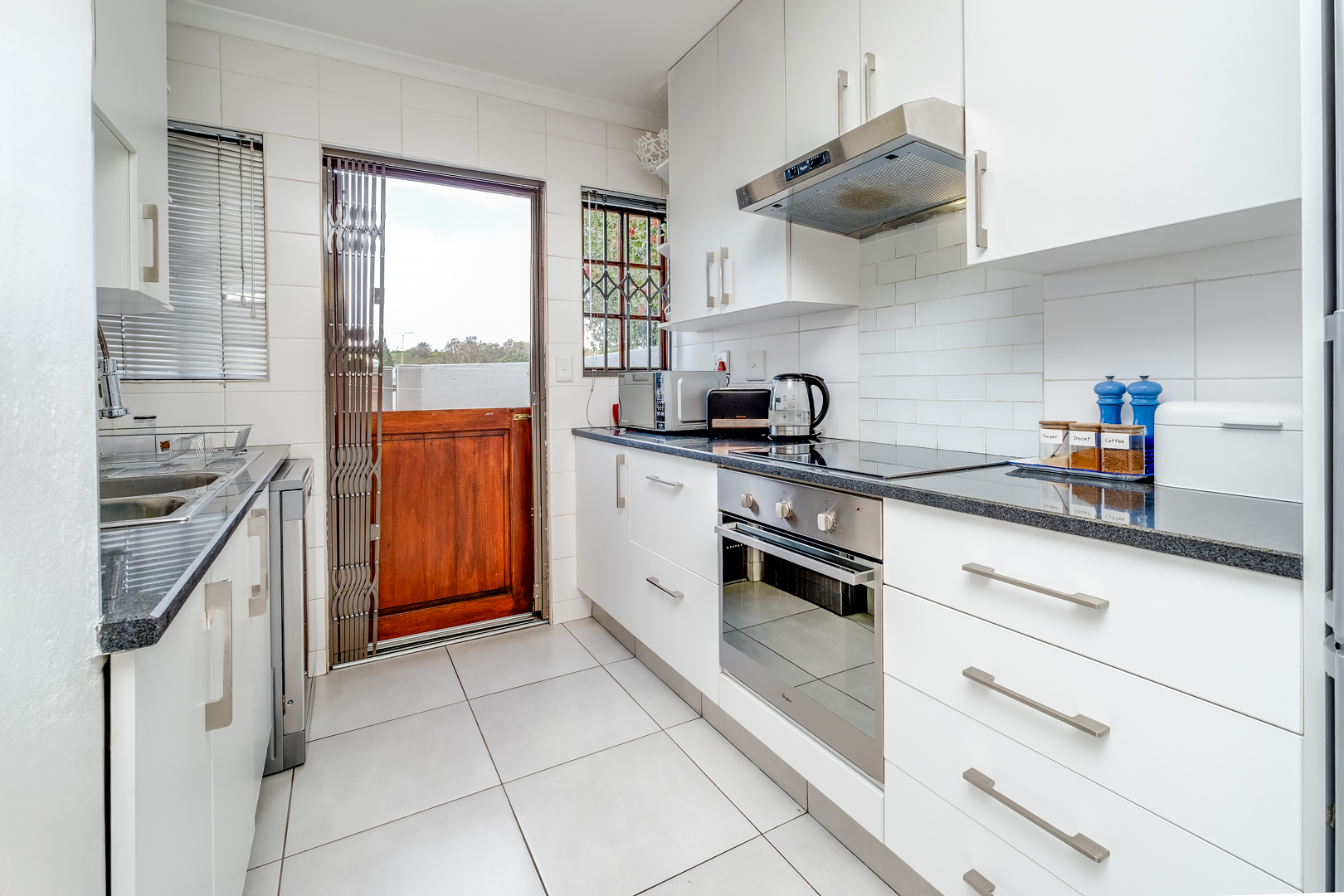 2 Bedroom Property for Sale in Lonehill Gauteng