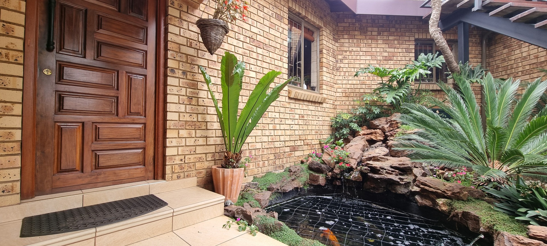 5 Bedroom Property for Sale in Sunward Park Gauteng