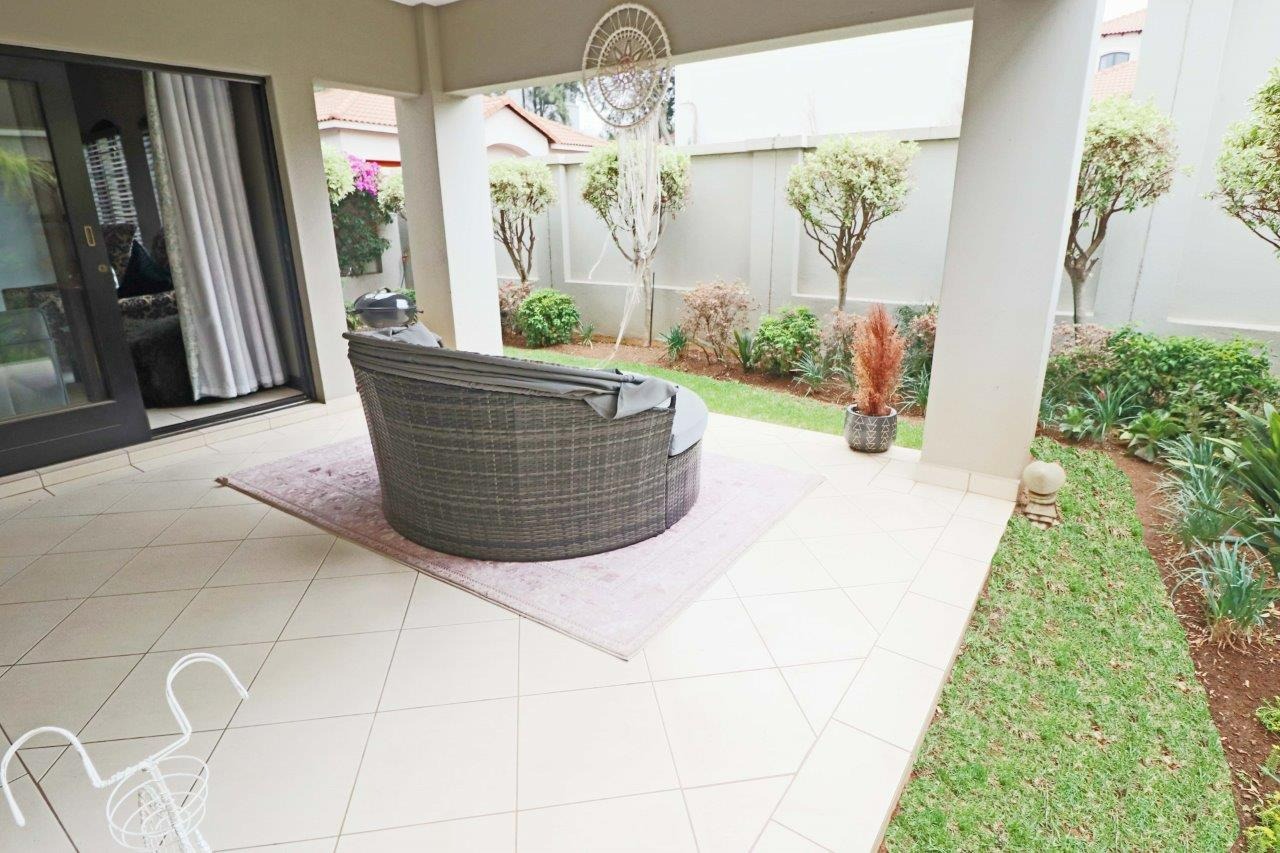 To Let 3 Bedroom Property for Rent in Bryanston Gauteng