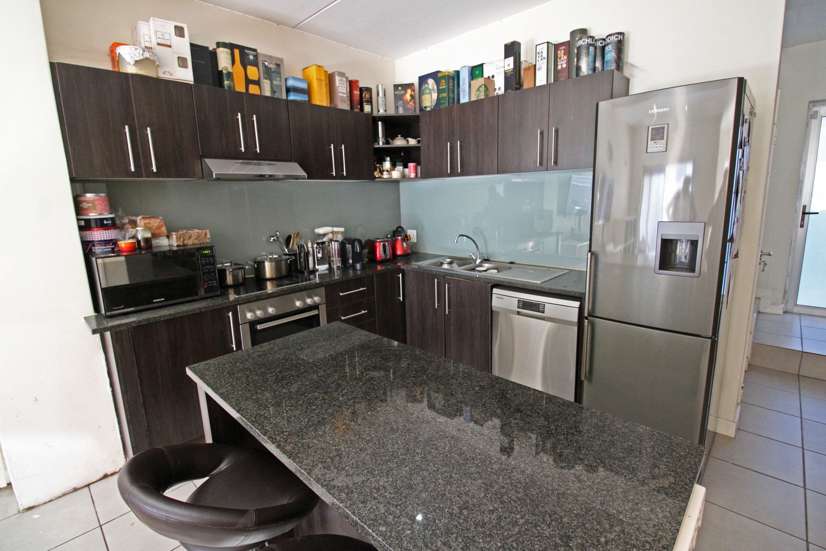 To Let 2 Bedroom Property for Rent in Bryanston Gauteng