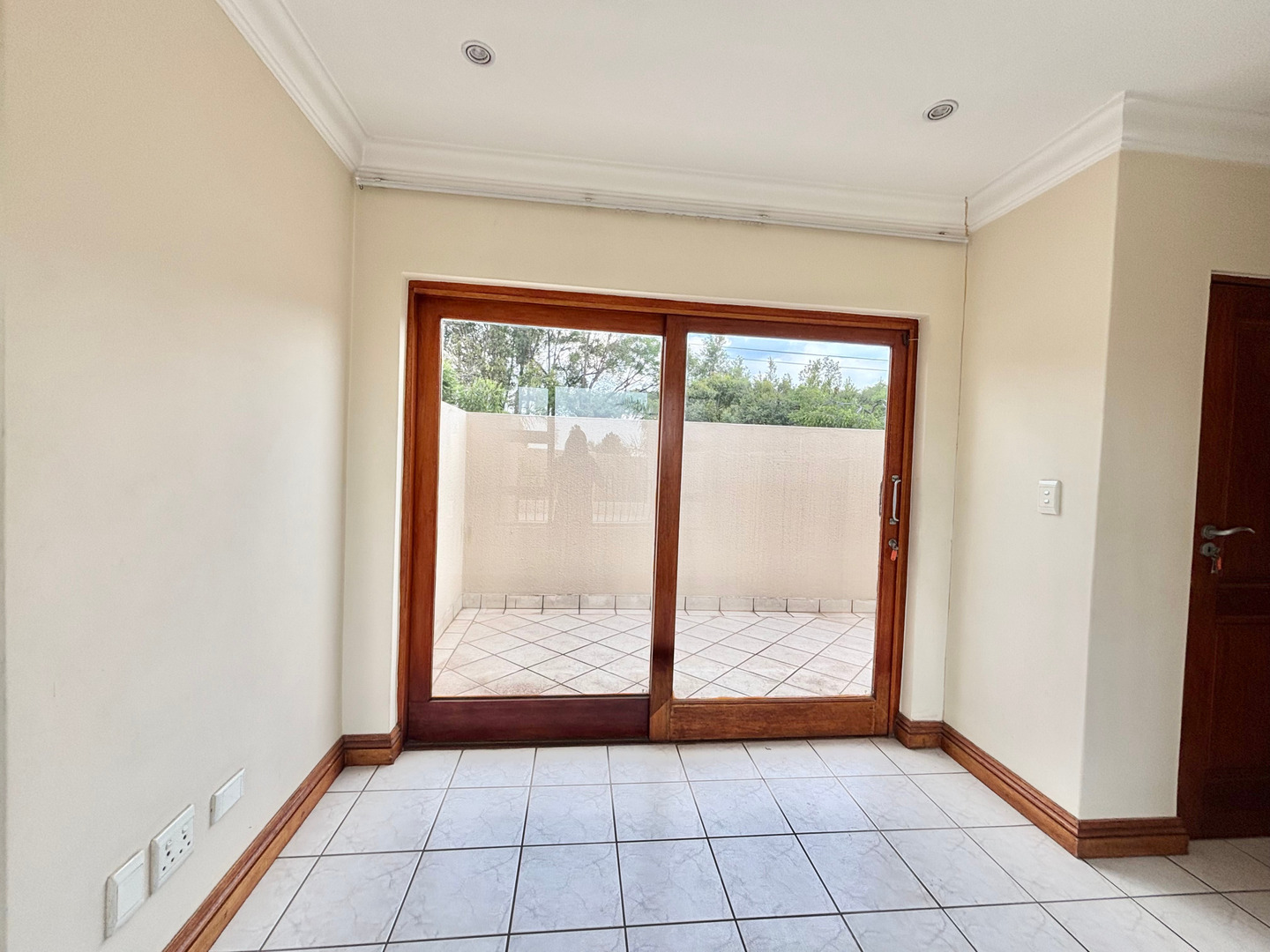 To Let 4 Bedroom Property for Rent in Morningside Gauteng