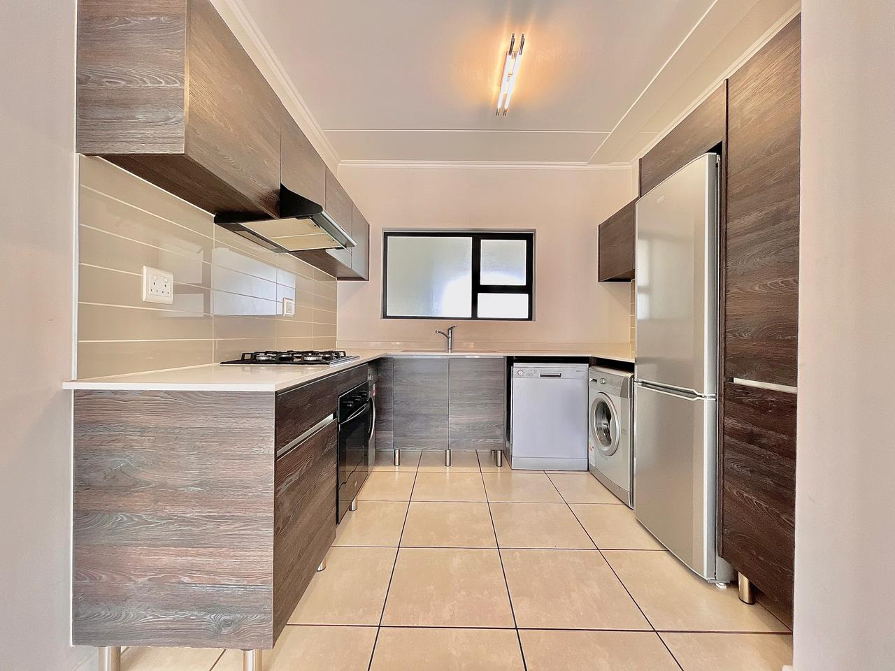 To Let 2 Bedroom Property for Rent in Greenstone Hill Gauteng