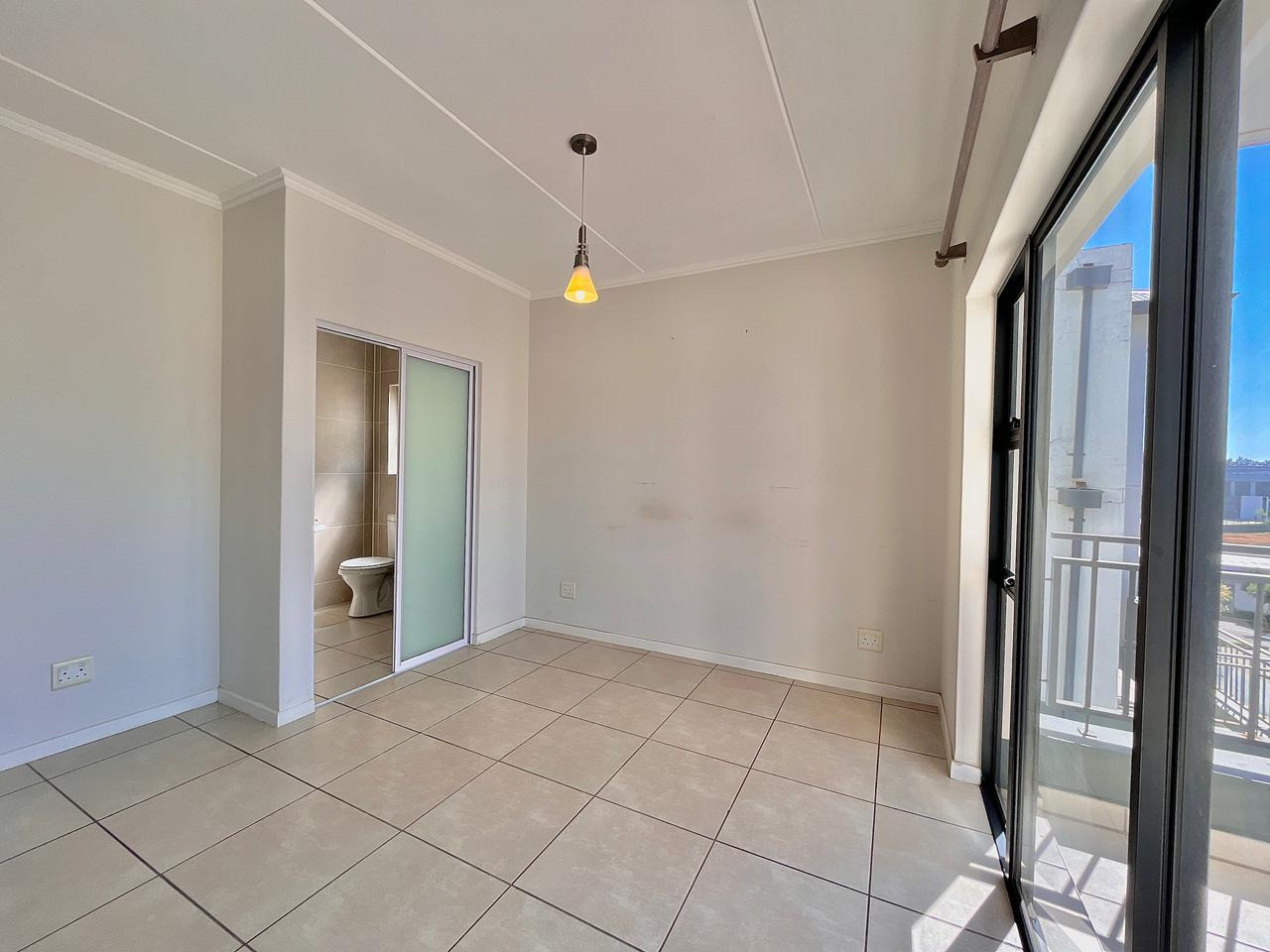 To Let 2 Bedroom Property for Rent in Greenstone Hill Gauteng