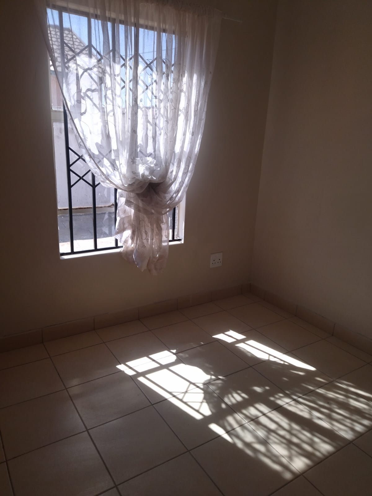 2 Bedroom Property for Sale in Lehae Gauteng