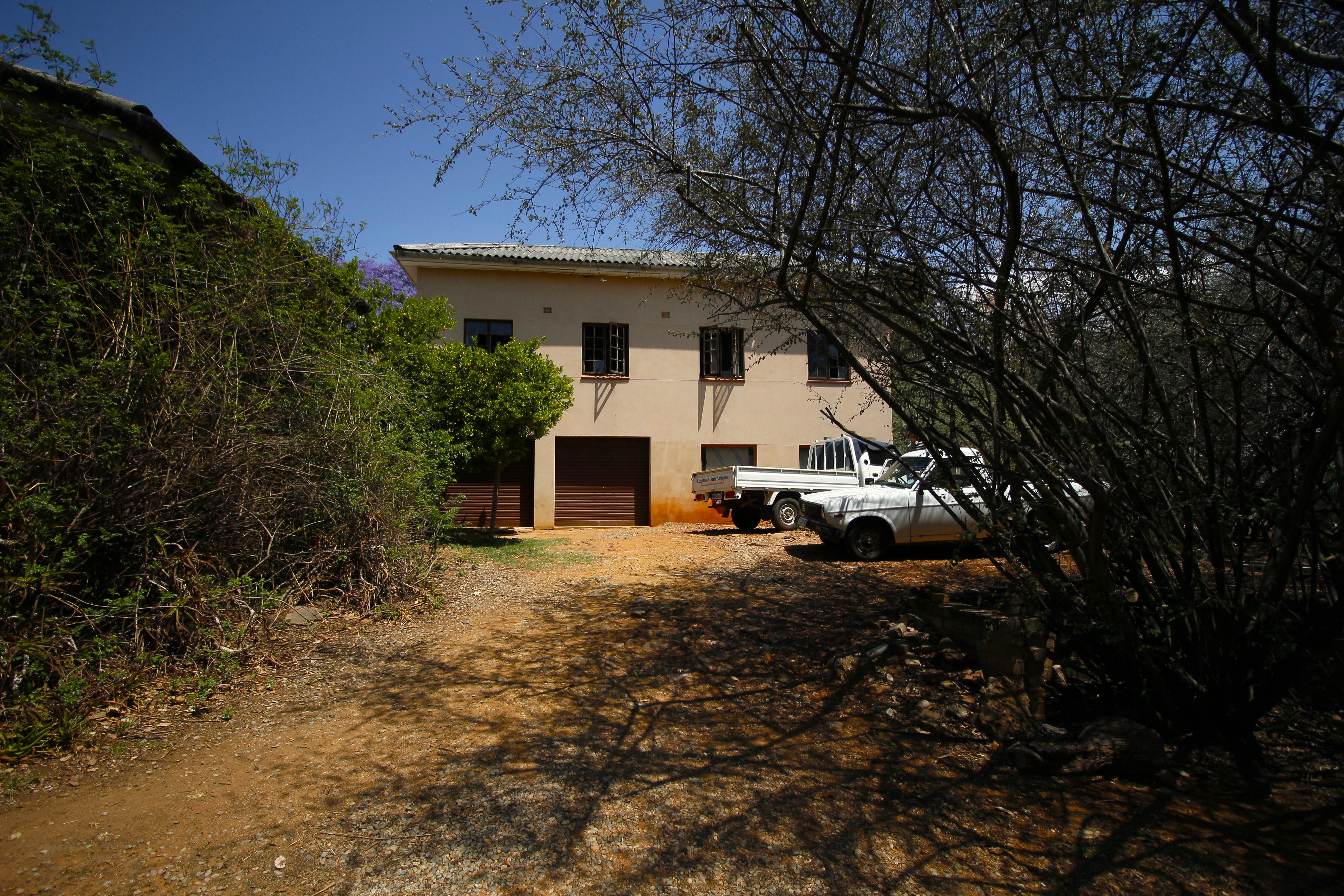 7 Bedroom Property for Sale in Glen Austin Gauteng