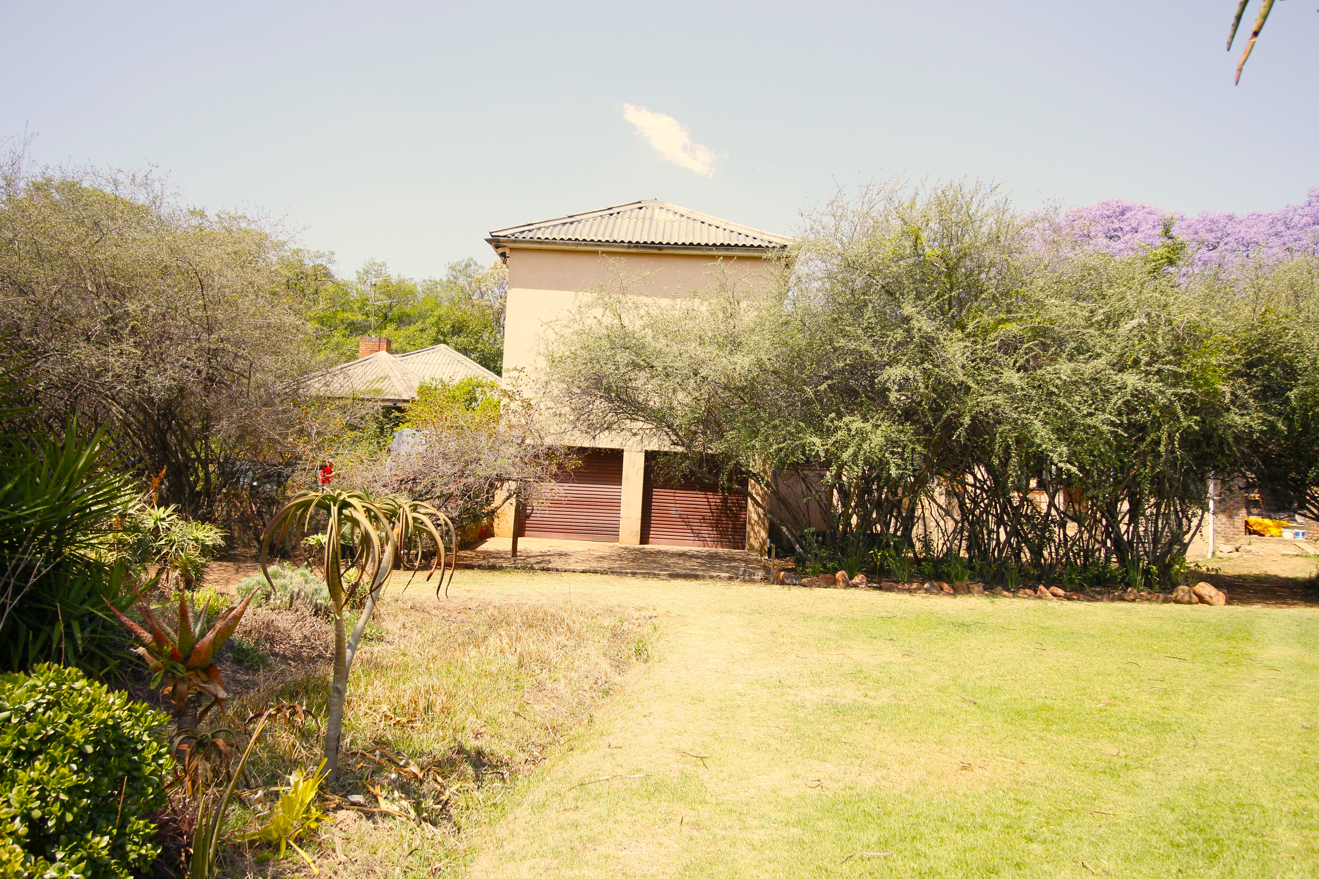 7 Bedroom Property for Sale in Glen Austin Gauteng