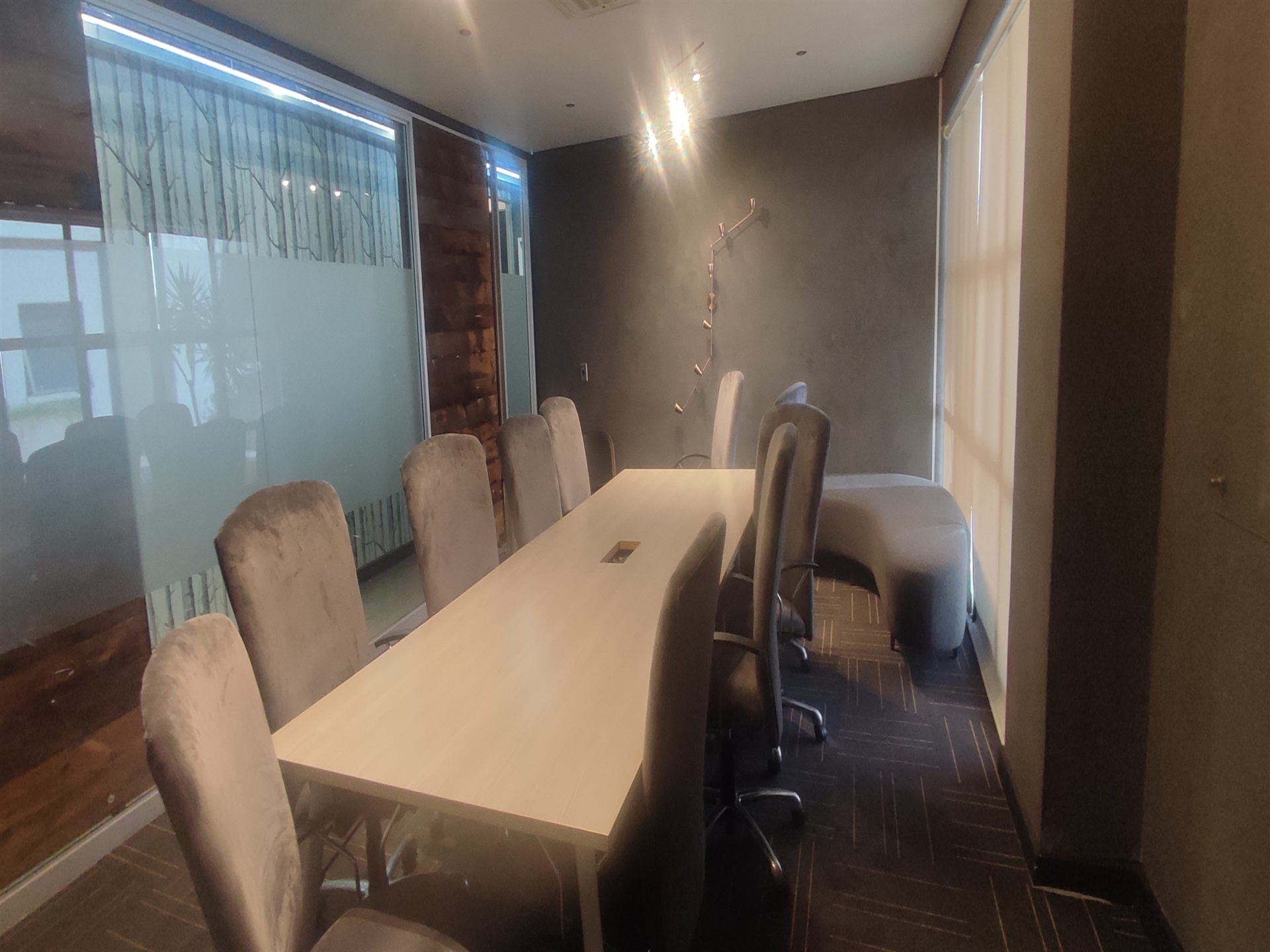 To Let commercial Property for Rent in Hyde Park Gauteng