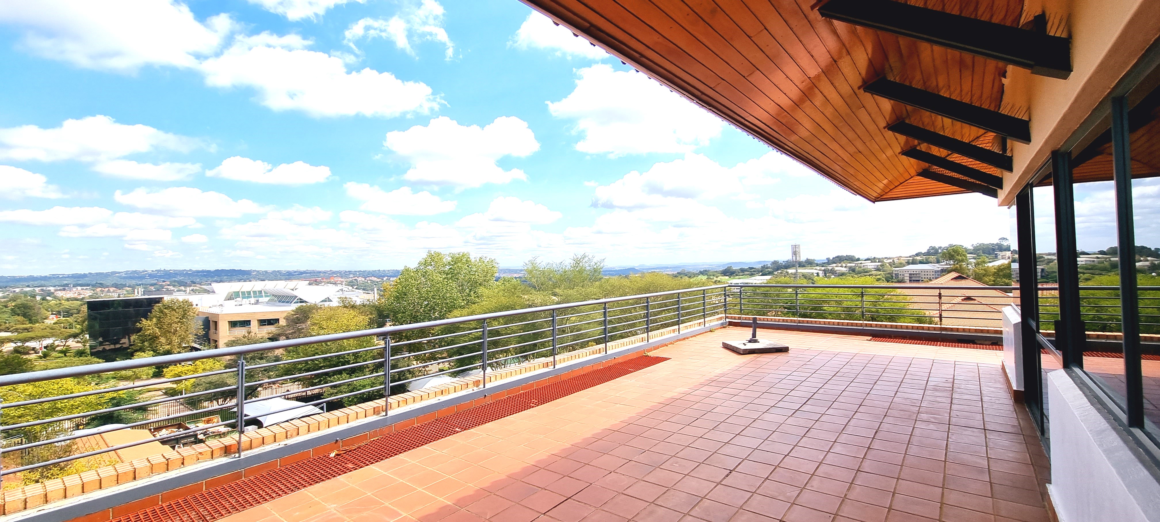 To Let commercial Property for Rent in Woodmead Gauteng