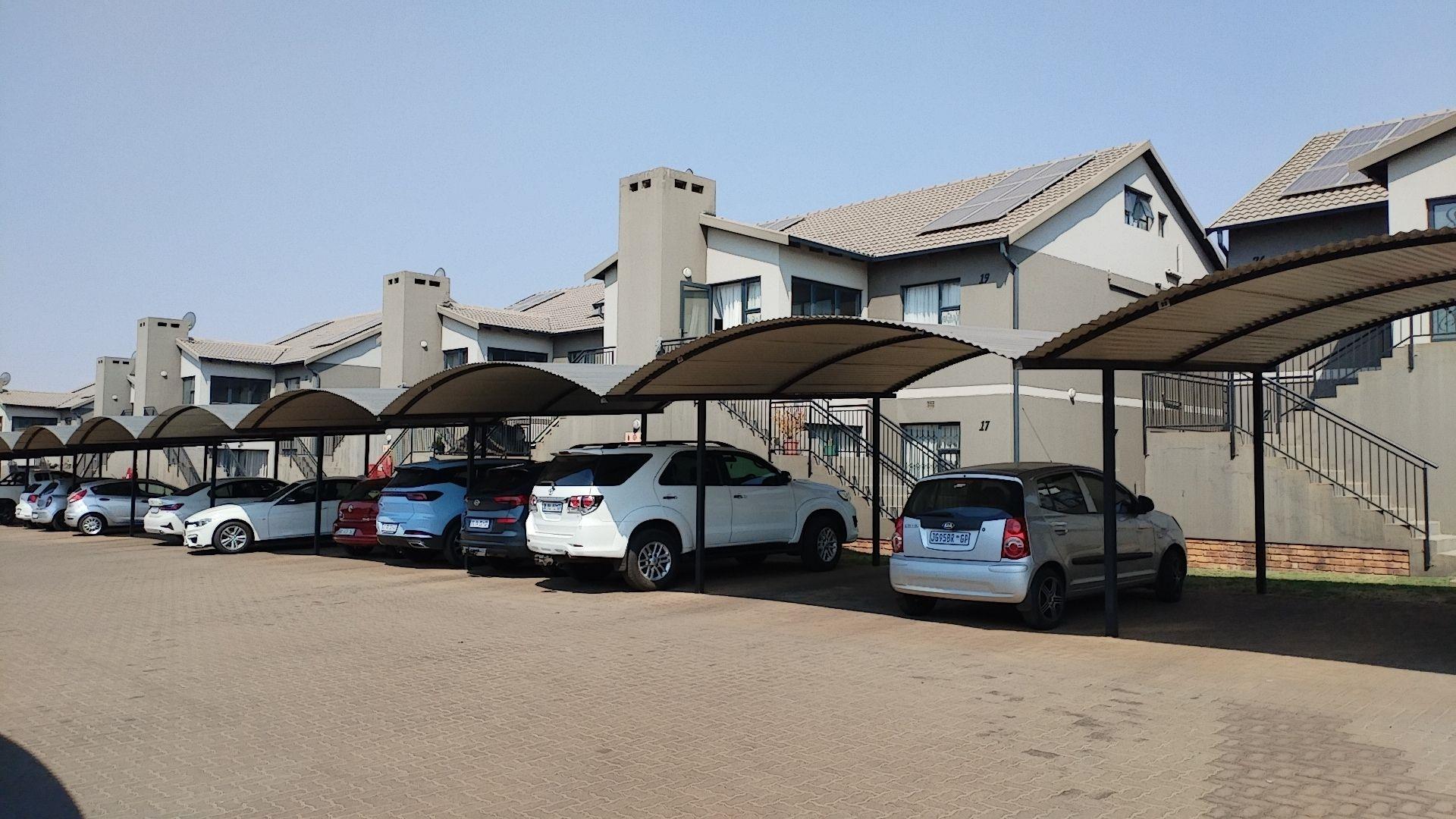 To Let 3 Bedroom Property for Rent in Norton Home Estate AH Gauteng