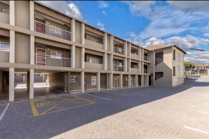 2 Bedroom Property for Sale in Ferndale Gauteng