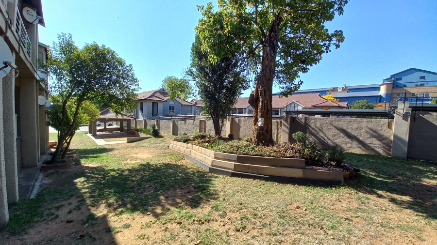 2 Bedroom Property for Sale in Ferndale Gauteng