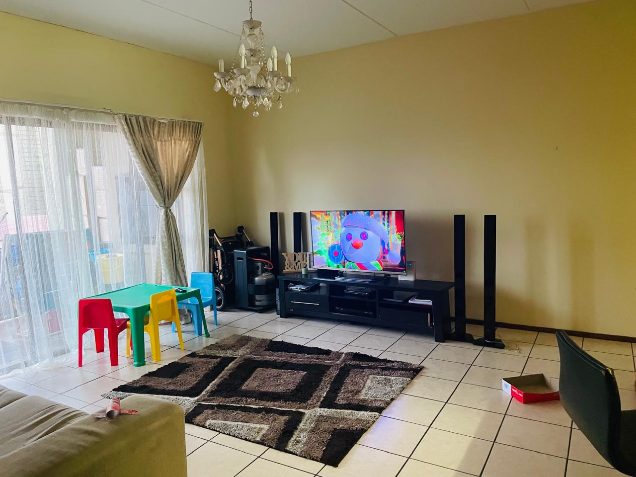 To Let 2 Bedroom Property for Rent in Fourways Gauteng