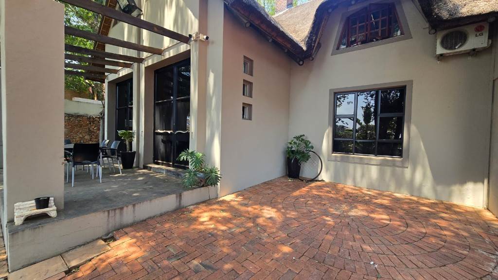 4 Bedroom Property for Sale in Florauna Gauteng