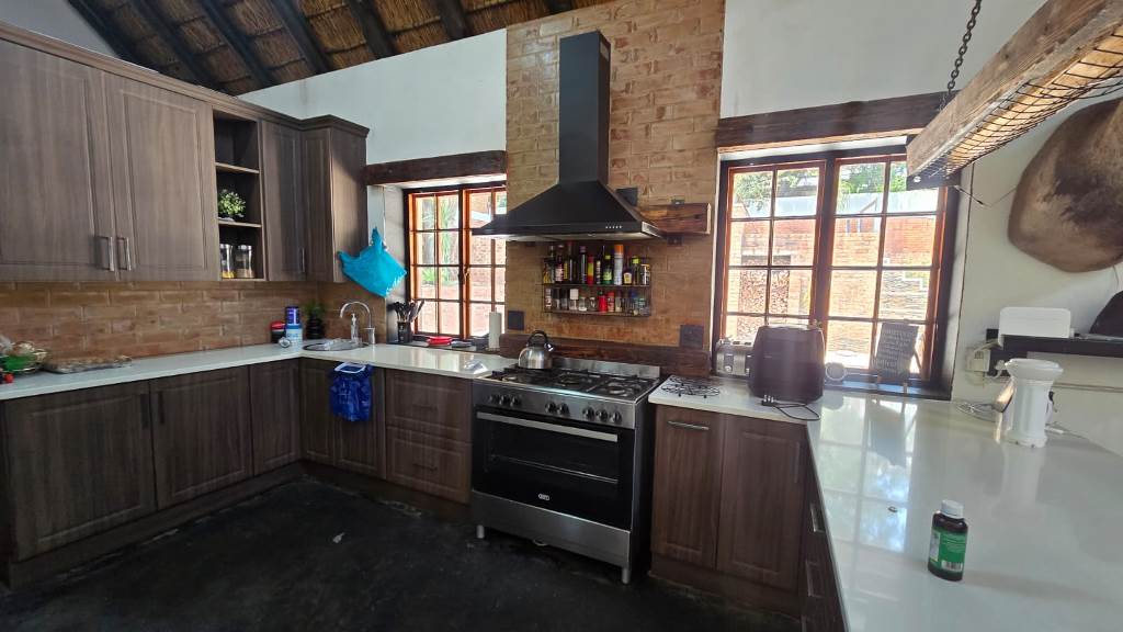 4 Bedroom Property for Sale in Florauna Gauteng