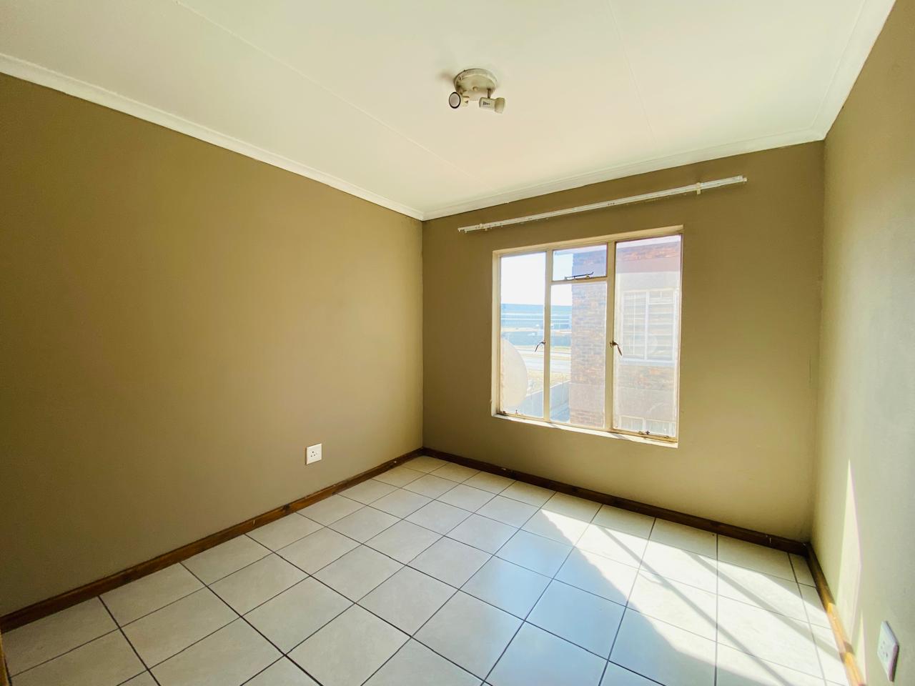 2 Bedroom Property for Sale in Witfield Gauteng