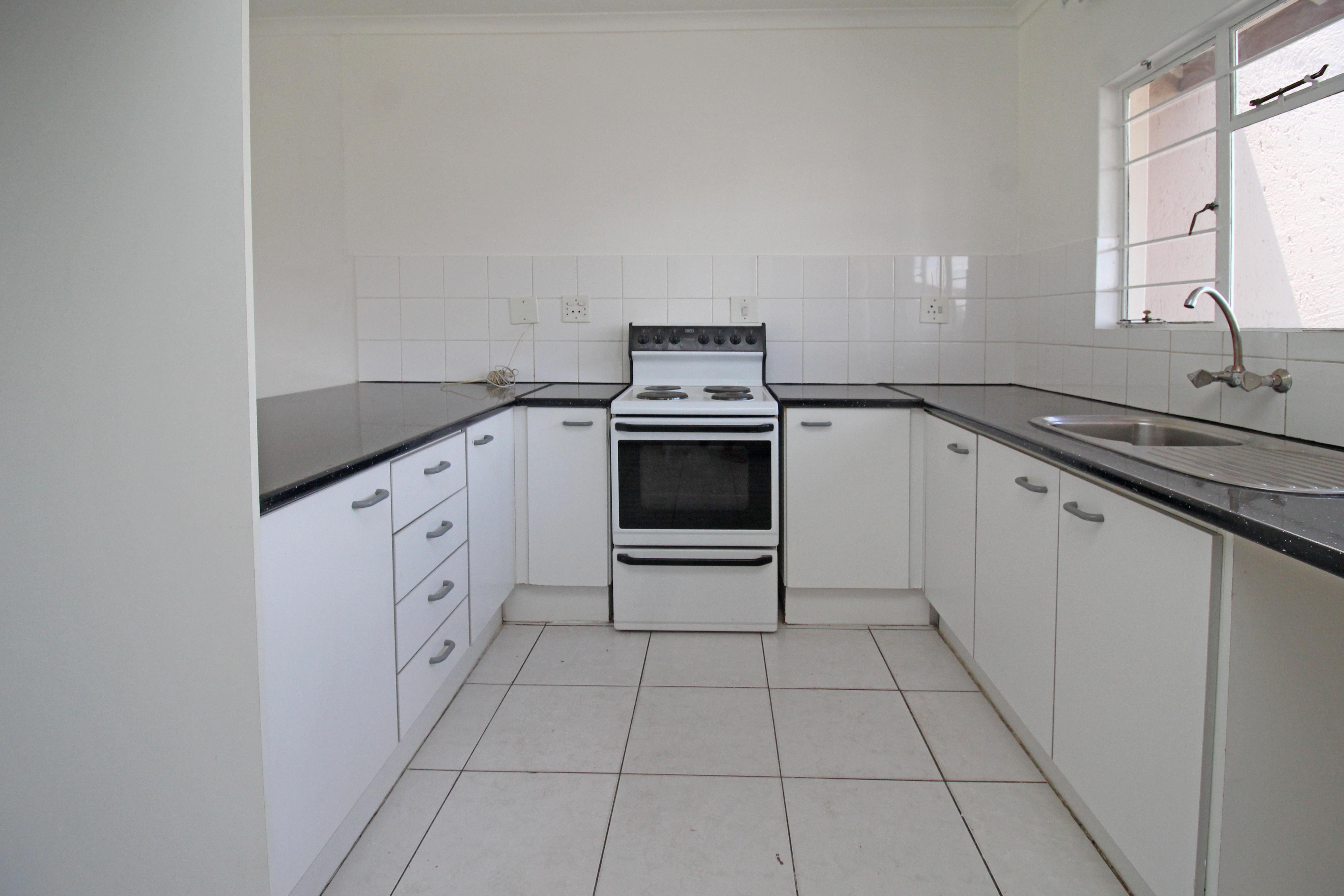 3 Bedroom Property for Sale in Rembrandt Park Gauteng