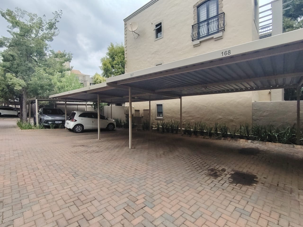 2 Bedroom Property for Sale in Fourways Gauteng