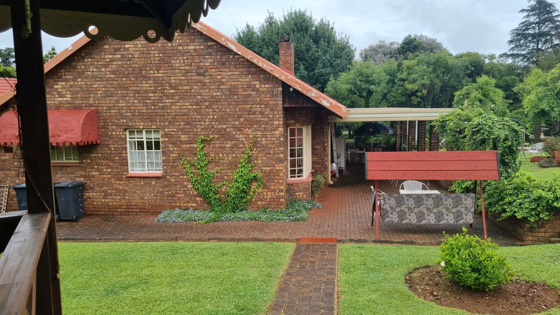 7 Bedroom Property for Sale in Lyttelton Manor Gauteng