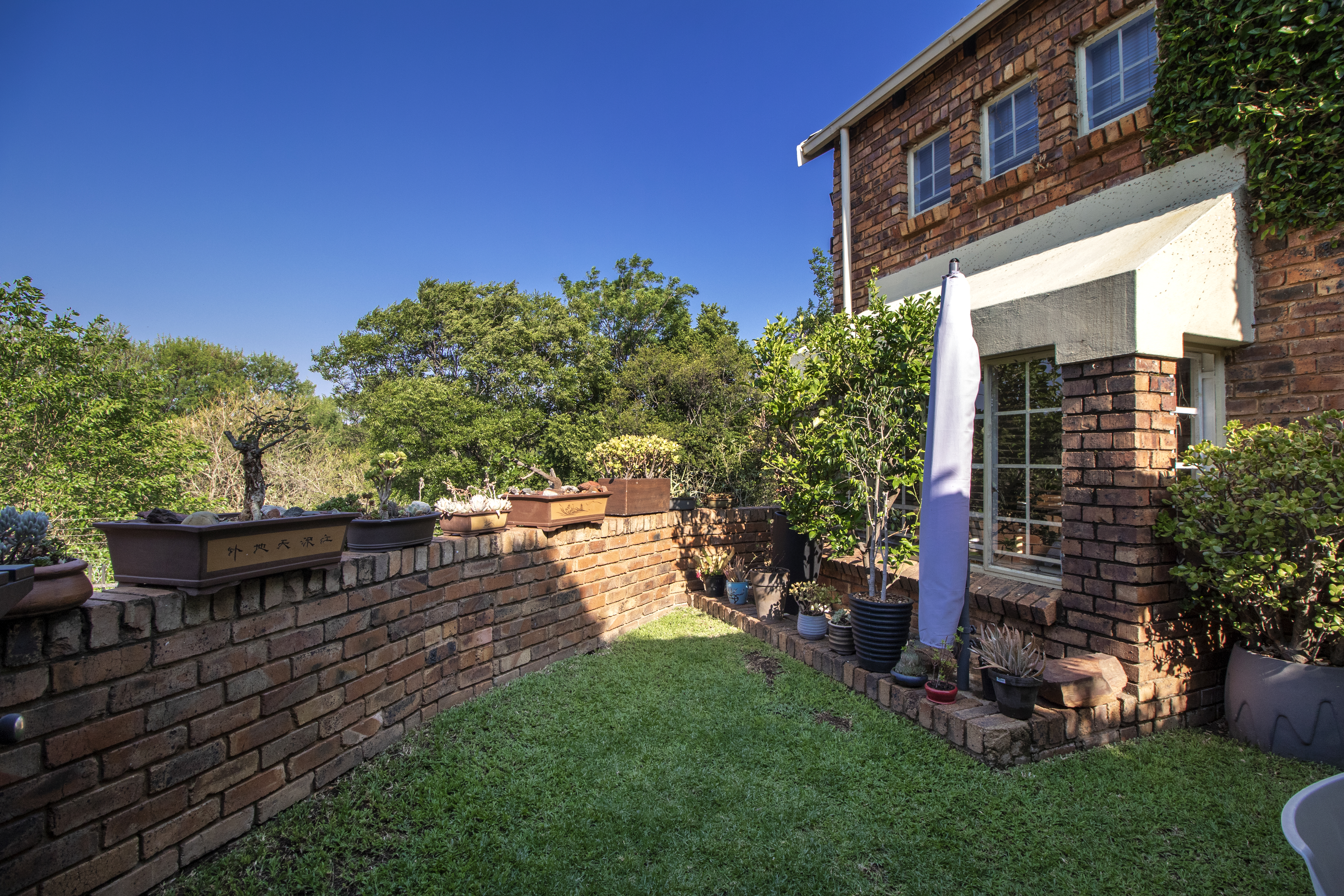 3 Bedroom Property for Sale in Garsfontein Gauteng