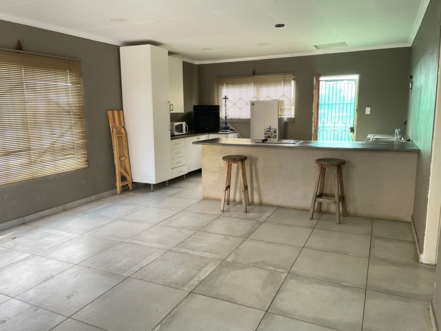 To Let 3 Bedroom Property for Rent in Mullerstuine Gauteng