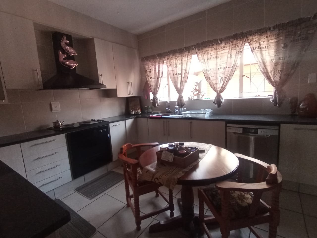 3 Bedroom Property for Sale in Three Rivers Proper Gauteng