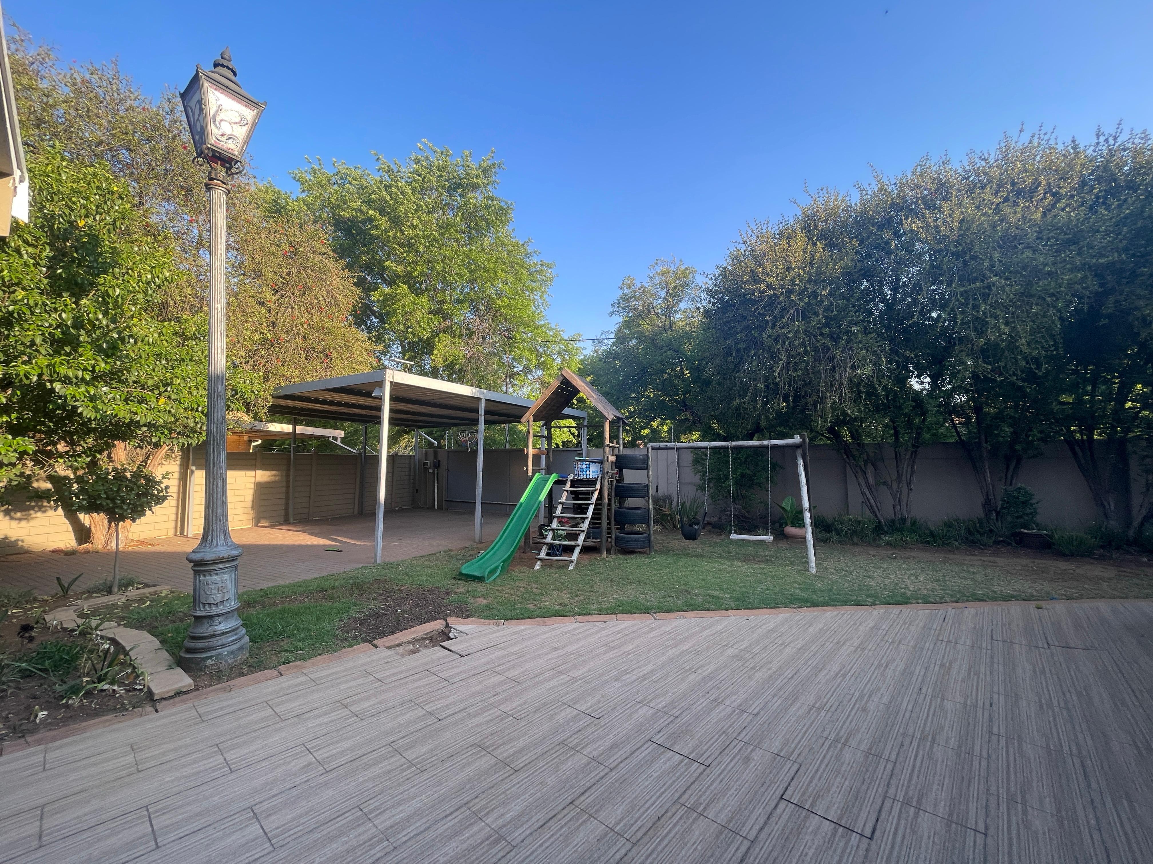 3 Bedroom Property for Sale in Three Rivers Proper Gauteng