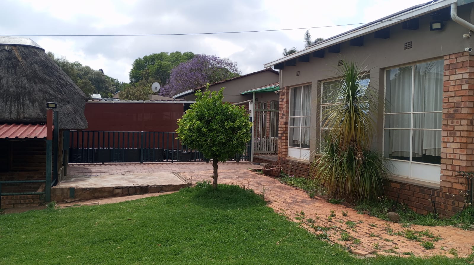 To Let 3 Bedroom Property for Rent in Roodekrans Gauteng