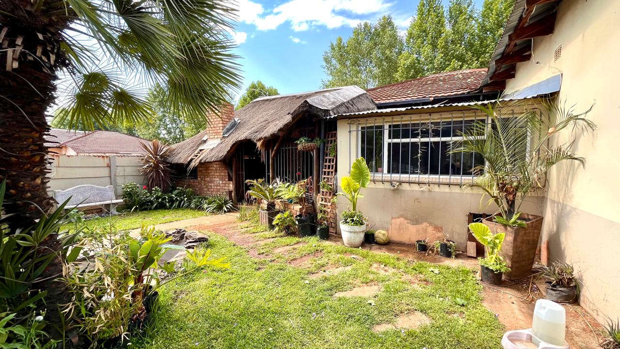 3 Bedroom Property for Sale in Geduld Ext 1 Gauteng