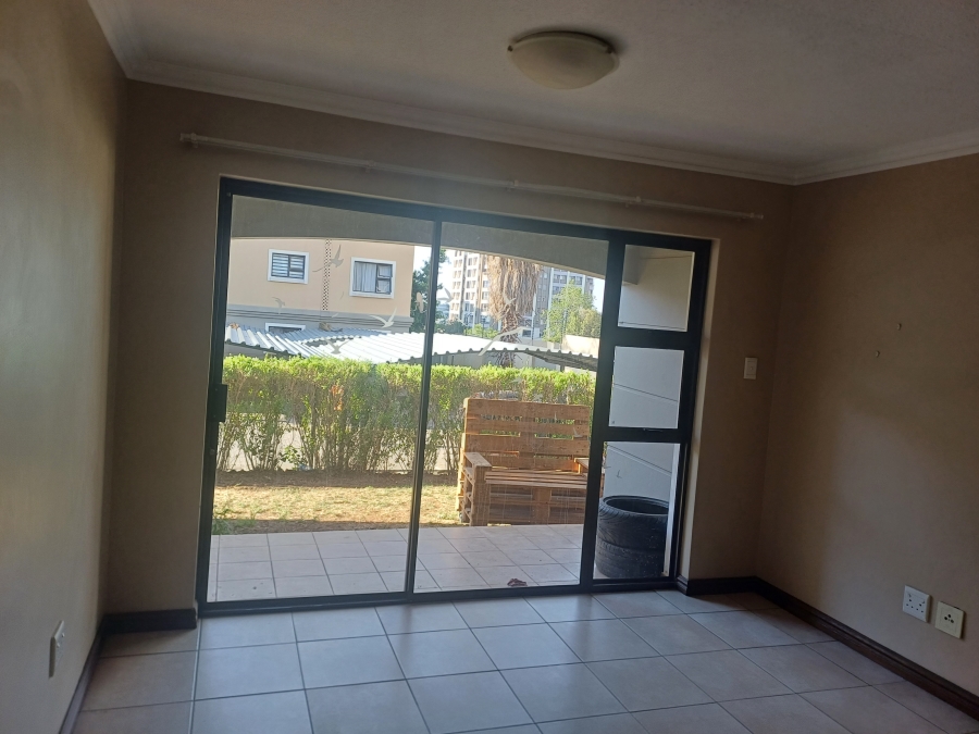 2 Bedroom Property for Sale in Halfway House Gauteng